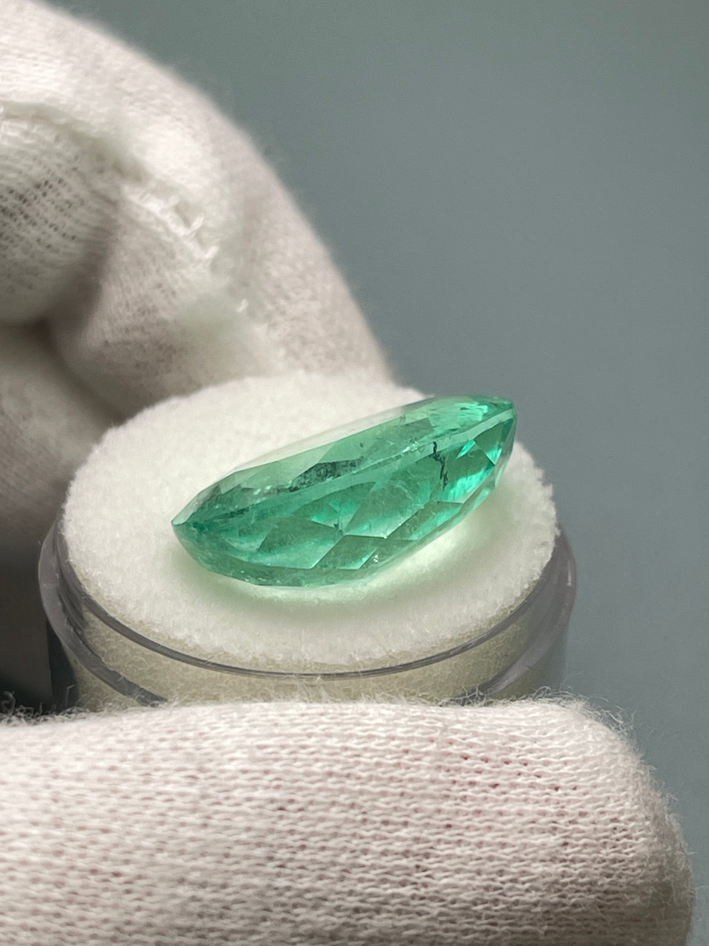 Large 19.15tcw 20x18 Bubbly Light Green Loose Colombian Emeralds-Oval Cut - JR Colombian Emeralds