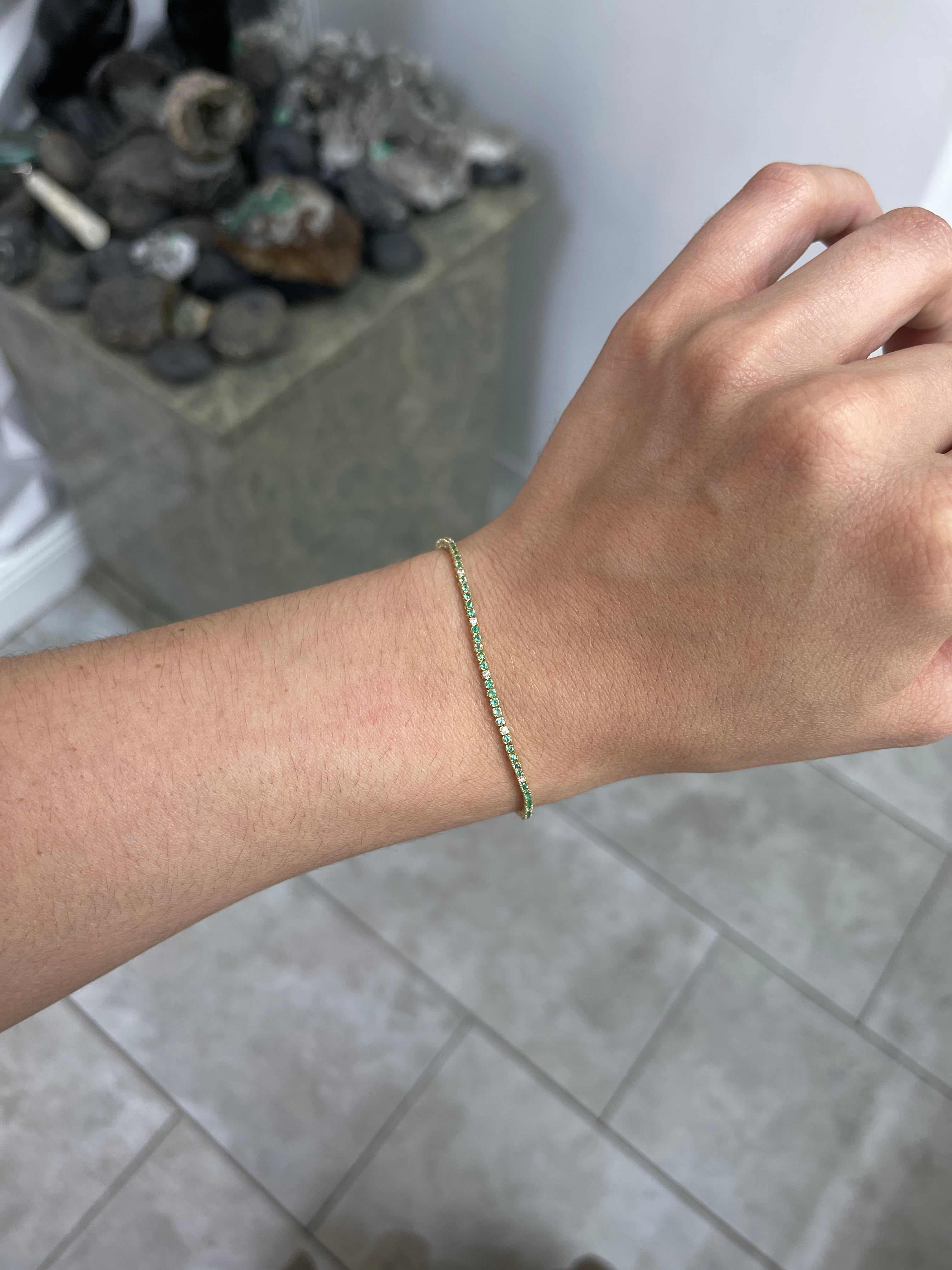 Petite 1.14tcw Emerald & Diamond Tennis Bracelet 14K Yellow Gold- 7 Inches - JR Colombian Emeralds