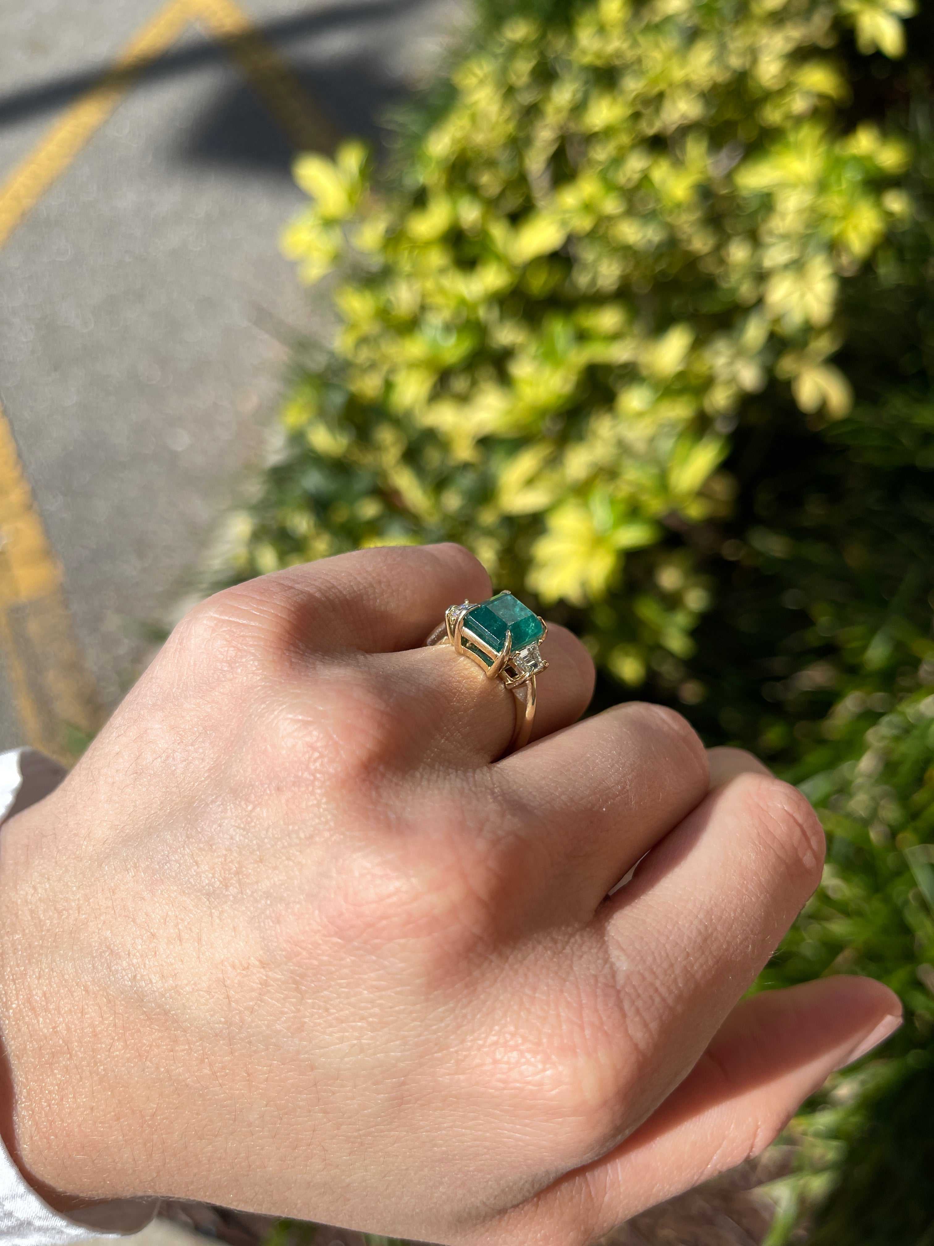 5.03tcw Natural Emerald & Trapezoid Lab Diamond Three Stone Ring 14K - JR Colombian Emeralds