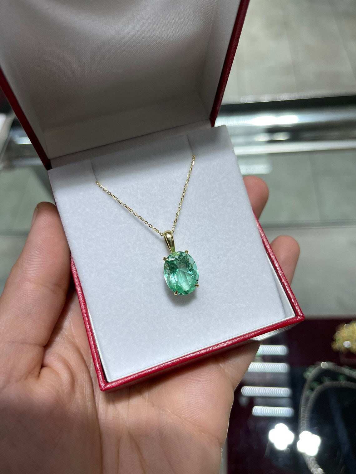 6.45ct 18K Bluish Green High Transparency Oval Colombian Emerald 4-Pro