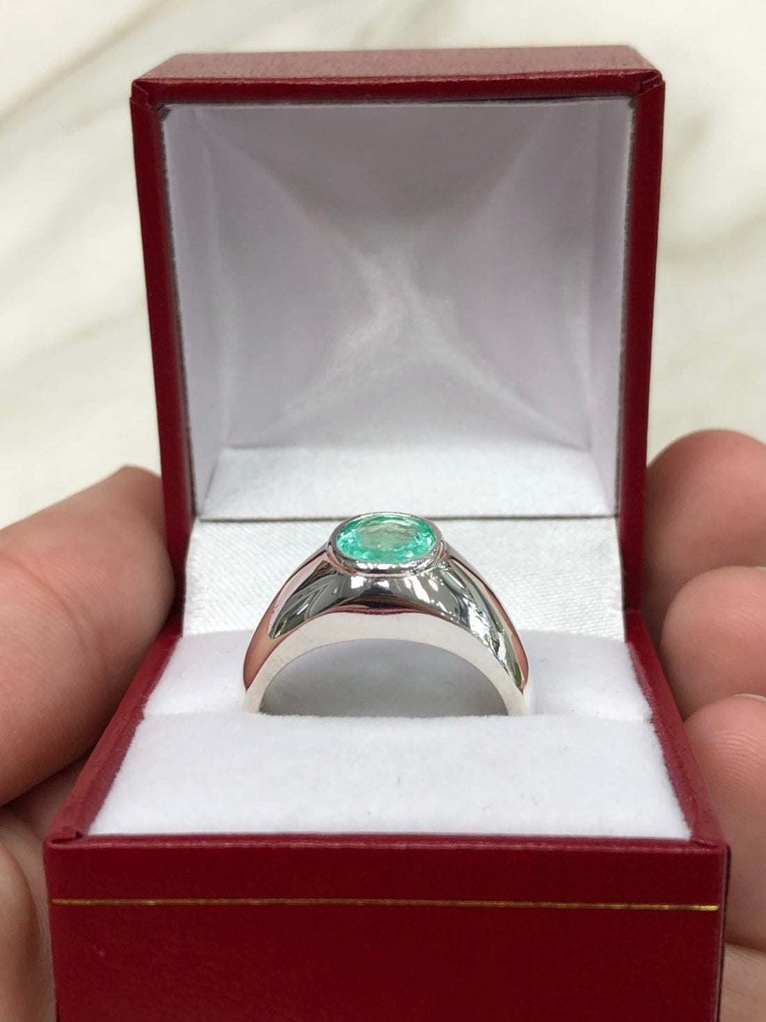1.85 Carats Emerald Mens Solitaire Emerald Oval Silver Signet Bezel Ri