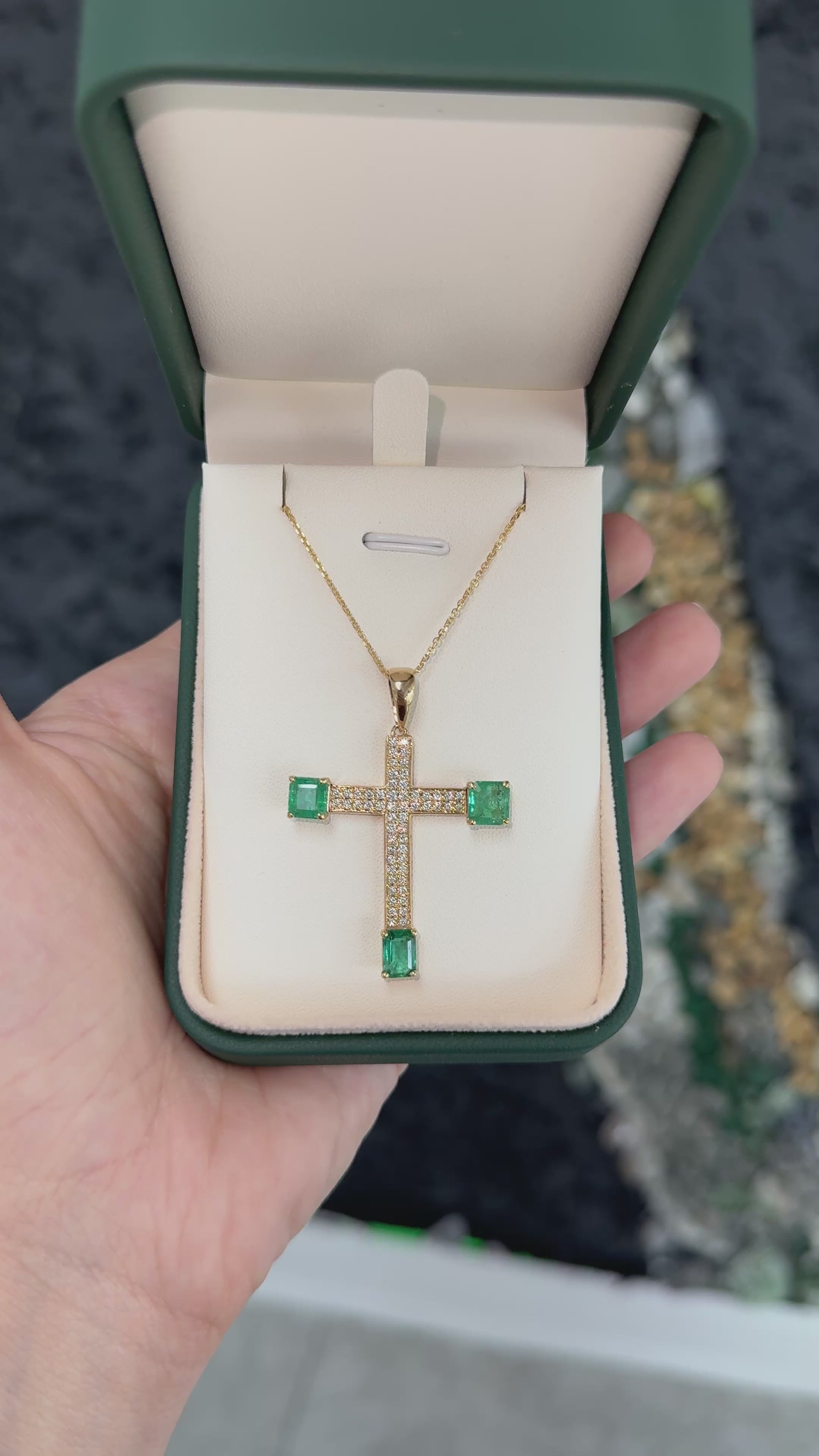 4.01tcw 14K Natural Emerald & Diamond Pave Cross Pendant Necklace