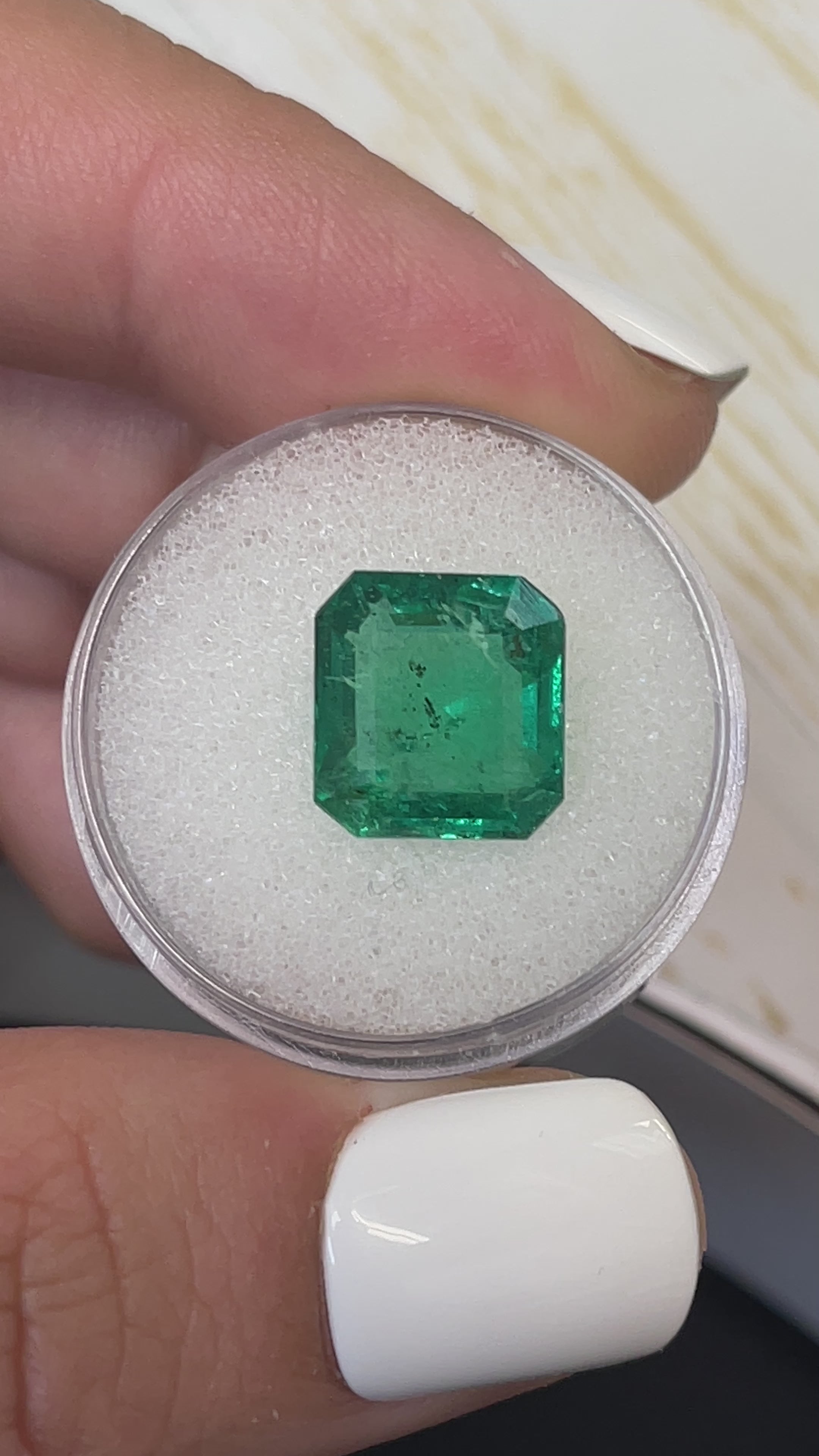 163.30 Crt Natural Zambia Emerald Matrix online Rough Crystal, Emerald Specimen Loose Gemstones, Rock With Quartz Loose Gemstones, may birthstone