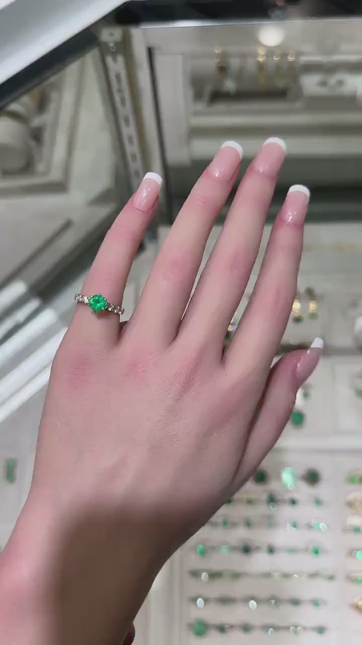 Two-Toned 6-Prong Emerald Engagement Ring with Medium Dark Green Gemstone and Diamonds (1.26tcw)