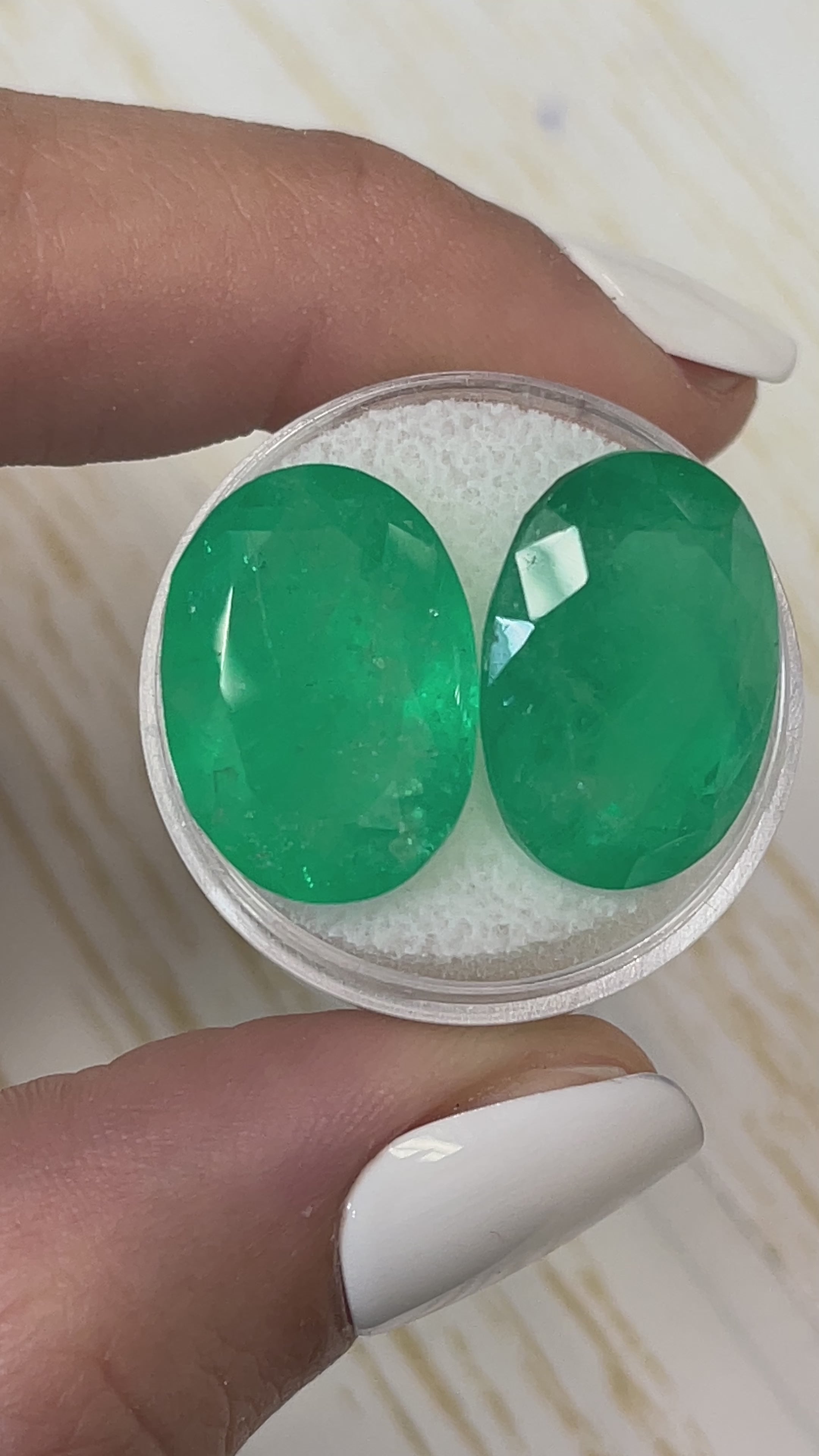 30.12tcw 20x14 Matching Loose Colombian Emeralds-Oval Cut