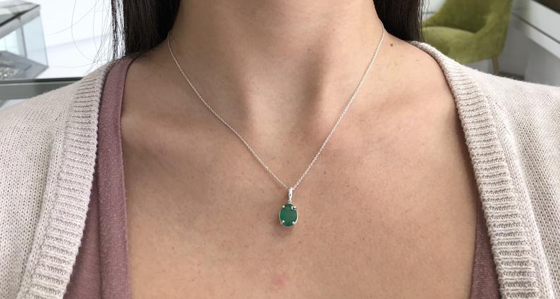 2.69 Carat Dark Green Emerald Oval and diamond Accent Silver  Necklace 925