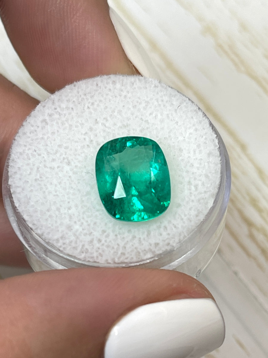 Cushion-Cut Natural Colombian Emerald: 4.11 Carats, 11.5x9mm, Captivating Bluish Green Hue