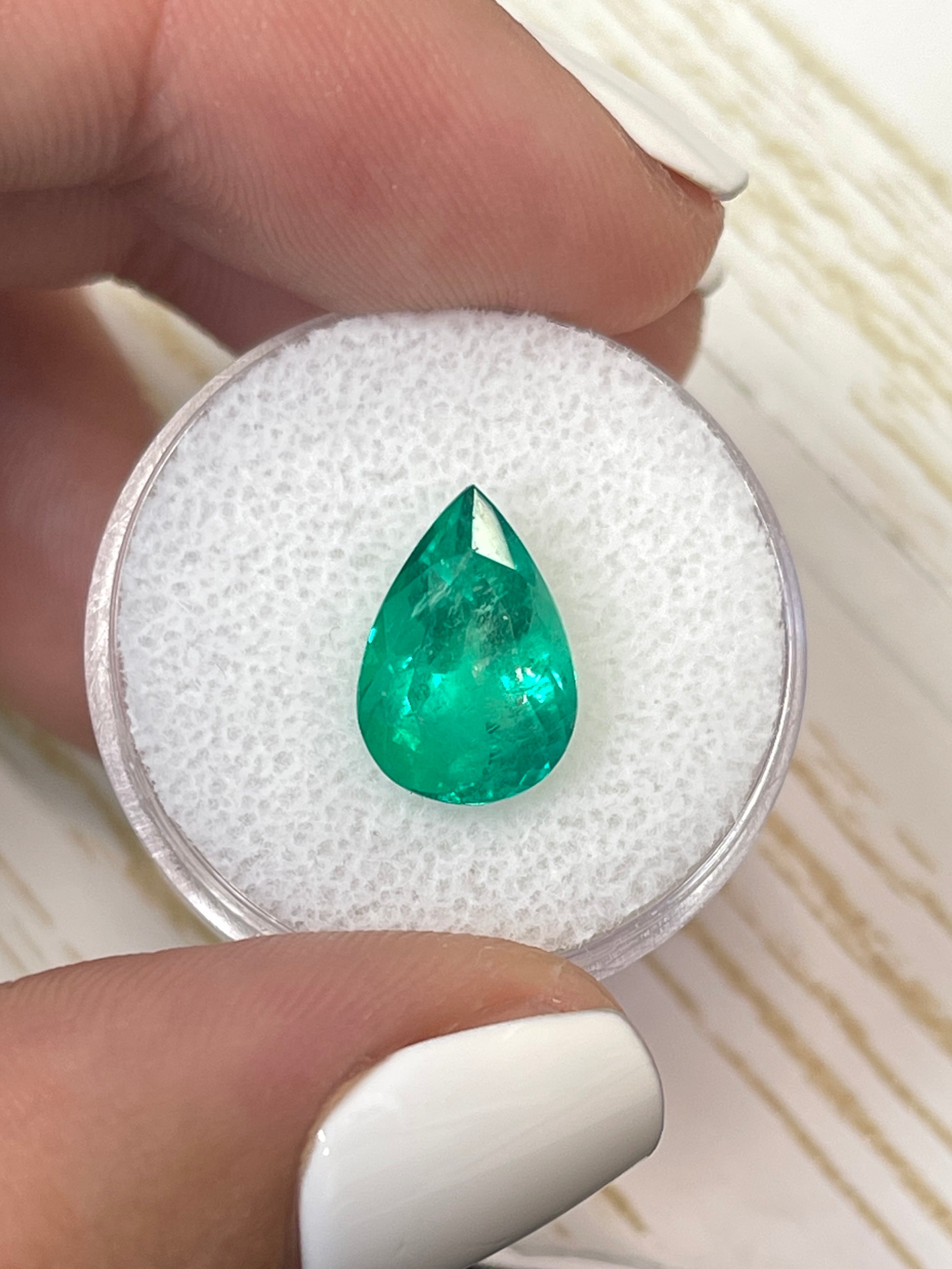 4.0 Carat Pear-Shaped Natural Colombian Emerald - Vivid Yellow-Green