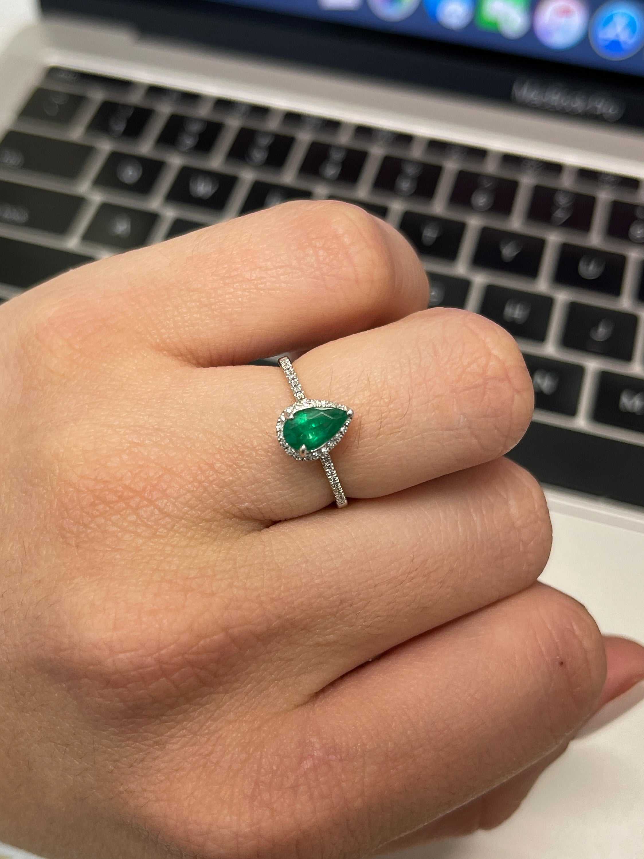 1.10tcw Pear Cut Emerald & Diamond Engagement Ring 14K