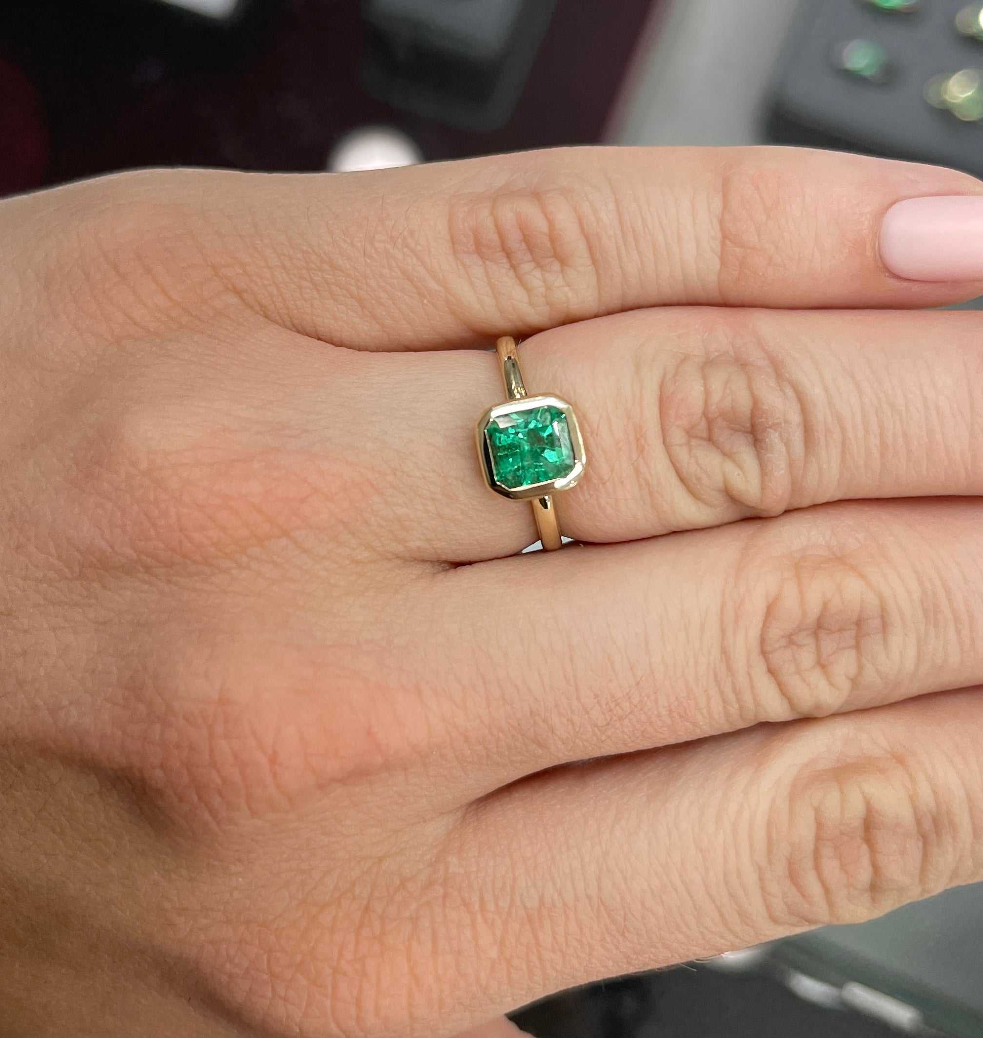 14K Bezel Set Emerald Solitaire Ring