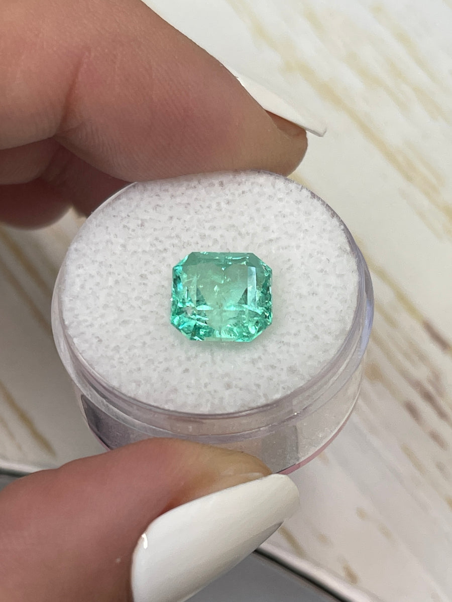 Light Green Glowing Colombian Emerald - 3.87 Carat, Asscher Cut Gem