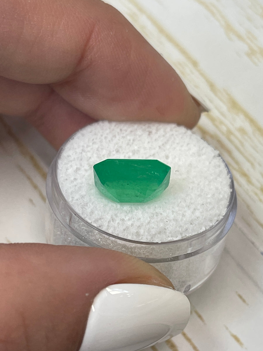 Luminous Colombian Emerald - 4.55 Carat Loose Stone in Emerald Cut, 11x10mm