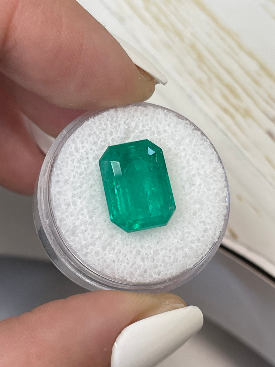 7.64 Carat Colombian Emerald - Unmounted Emerald-Shaped Gem