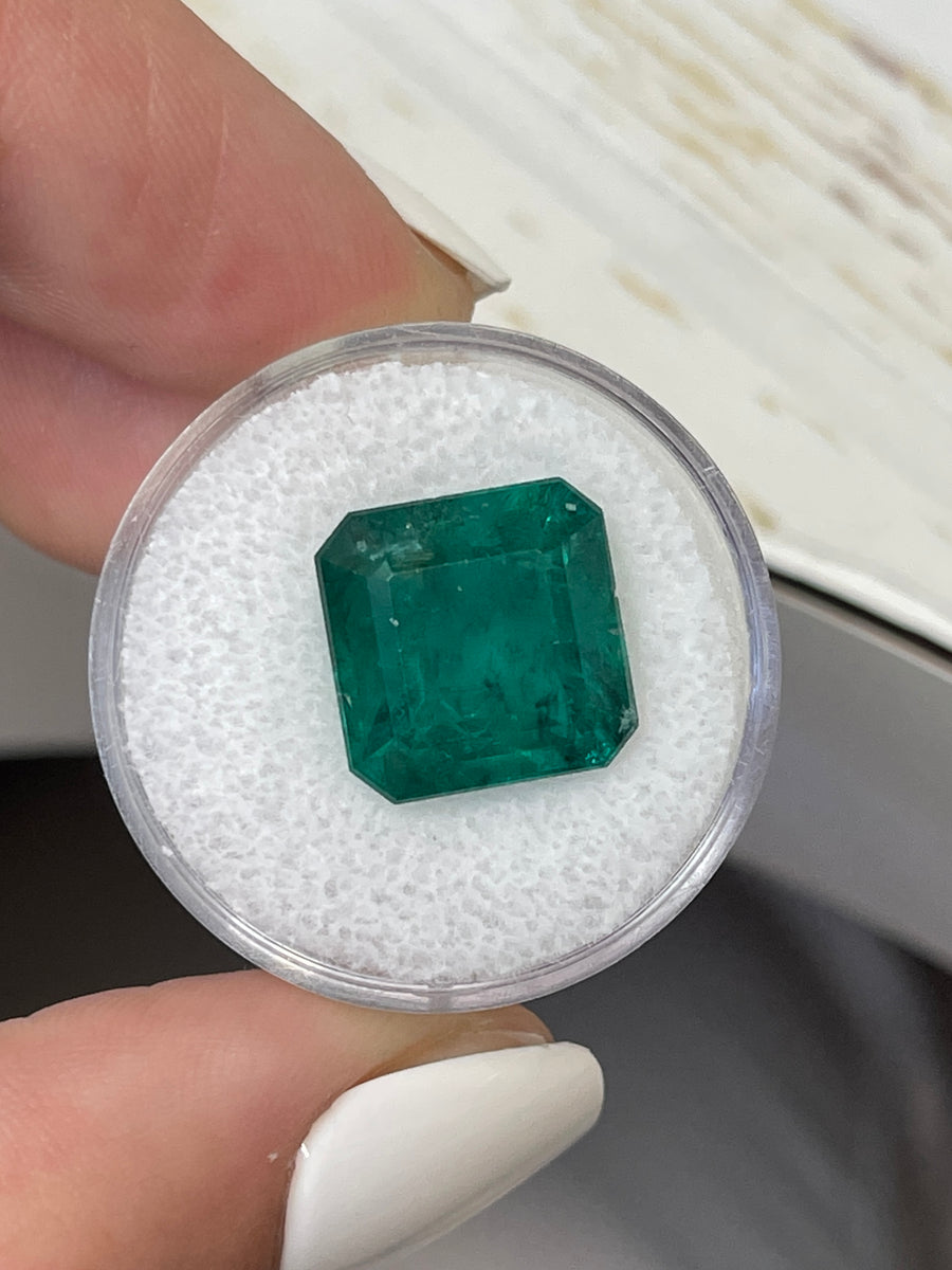 Asscher-Cut Green Zambian Emerald - 10.01 Carats - Unset Gemstone