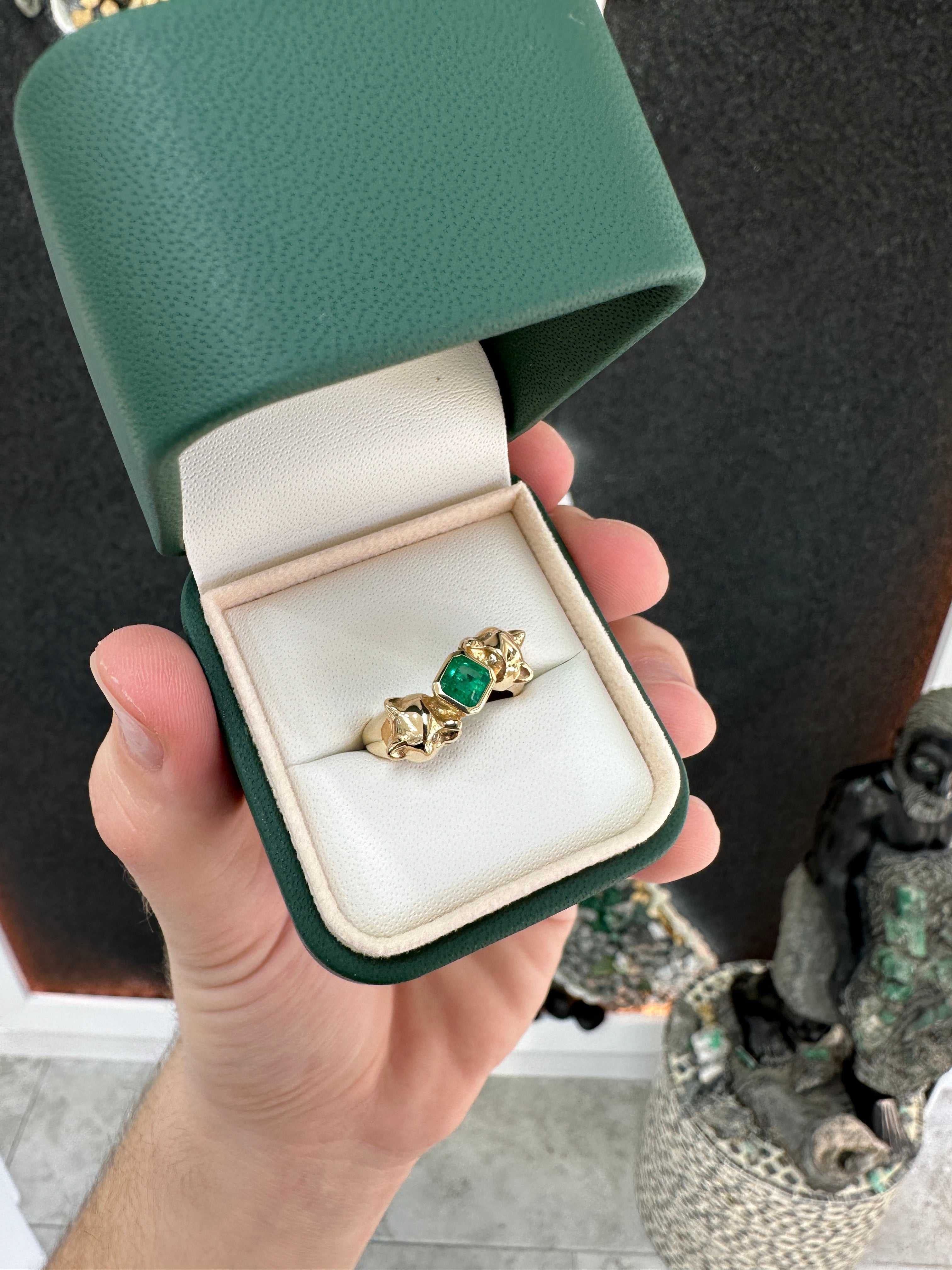 0.77tcw 14K Bezel Set Emerald & Diamond Eye Panther Gold Ring - JR Colombian Emeralds