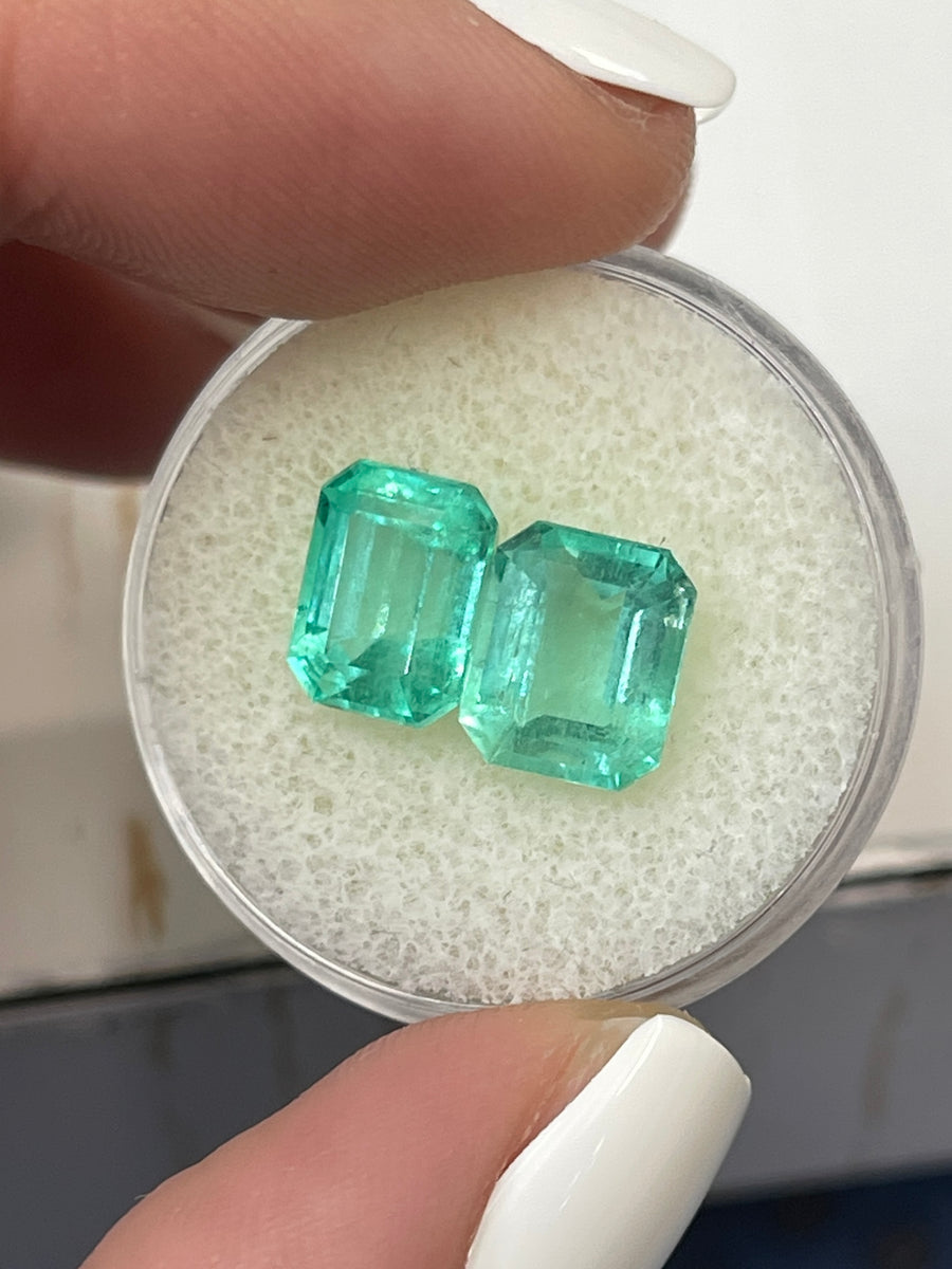 Pair of Loose Colombian Emeralds - 5.38tcw - 9x7 Emerald Cut - Green Gemstones