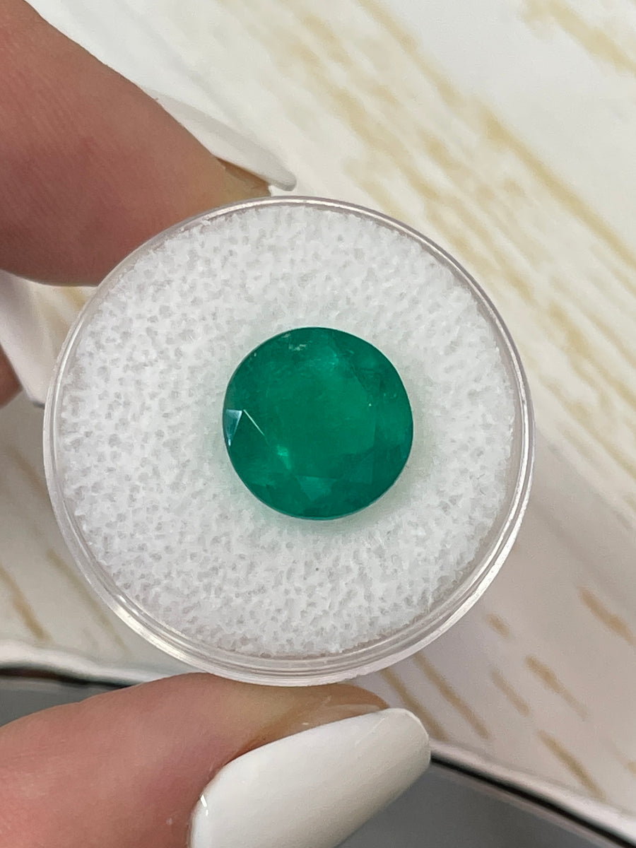Medium Green 5.15 Carat Colombian Emerald: Round Loose Stone