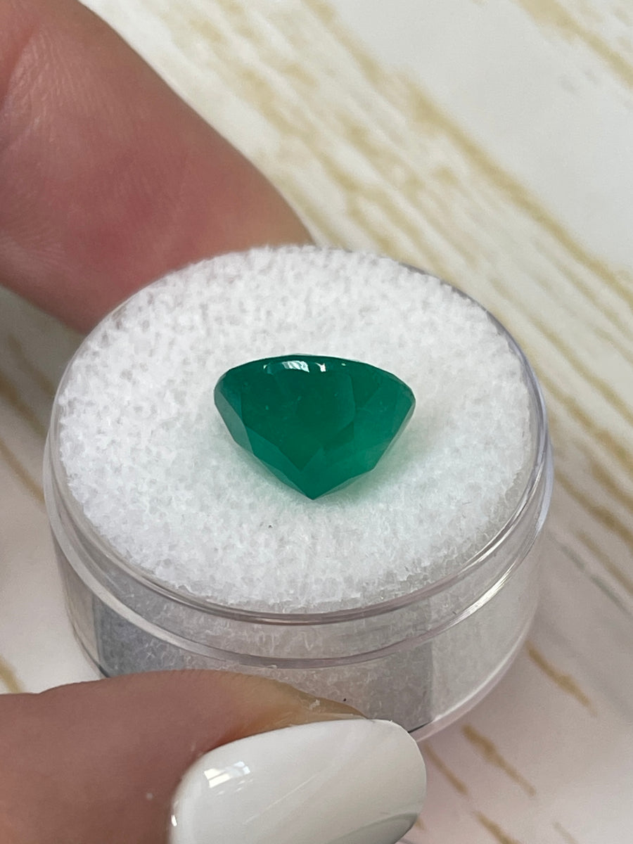 11x11 Round Loose Emerald: 5.15 Carat Colombian Green Jewel