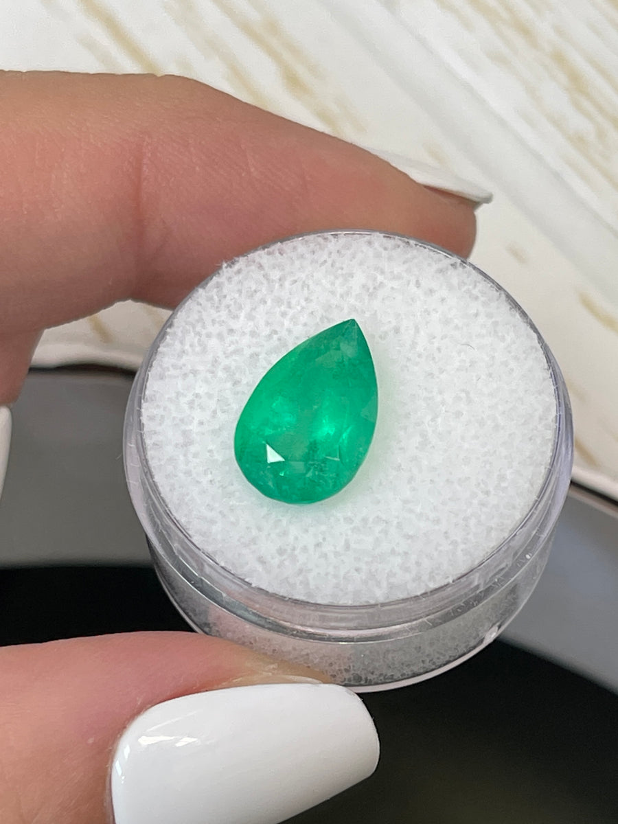 Medium Green Pear Cut Emerald - 14x9 mm, Authentic Colombian
