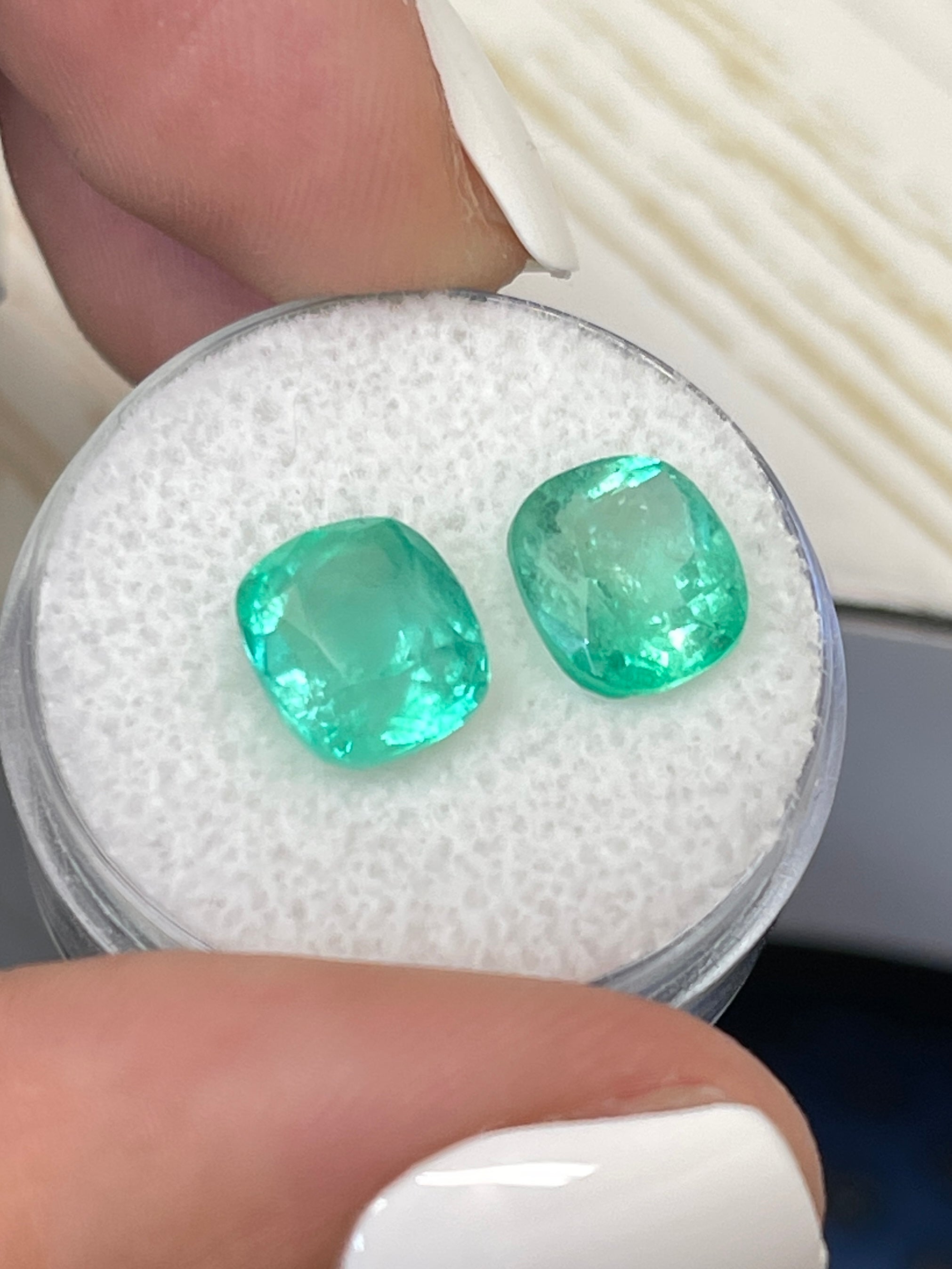 Natural Loose Emeralds - 9x8 mm - Light Bluish Green Color - 5.11 Total Carats