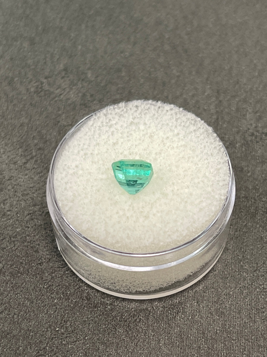 Asscher-Cut Natural Colombian Emerald - 1.28 Carat Shine