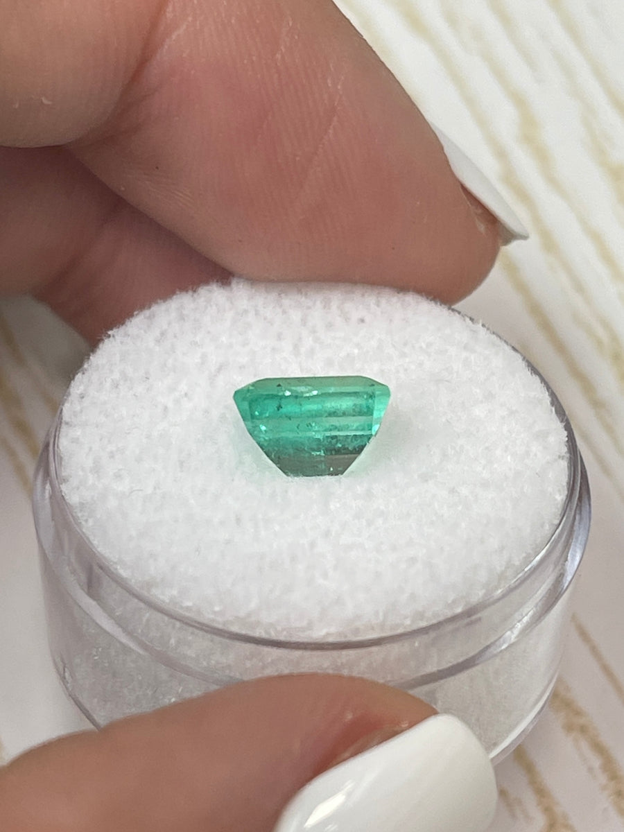 Colombian Emerald with a 1.91 Carat Weight - Captivating Bluish Green