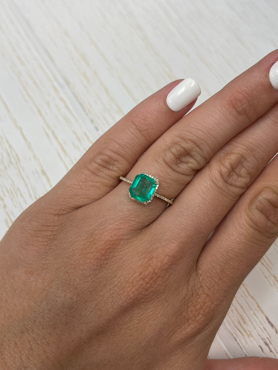 Gorgeous Green Colombian Emerald - 2.36 Carat Loose Stone