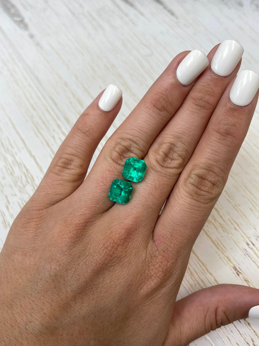 Vivid Green Loose Colombian Emeralds: 10.33tcw, Asscher Cut