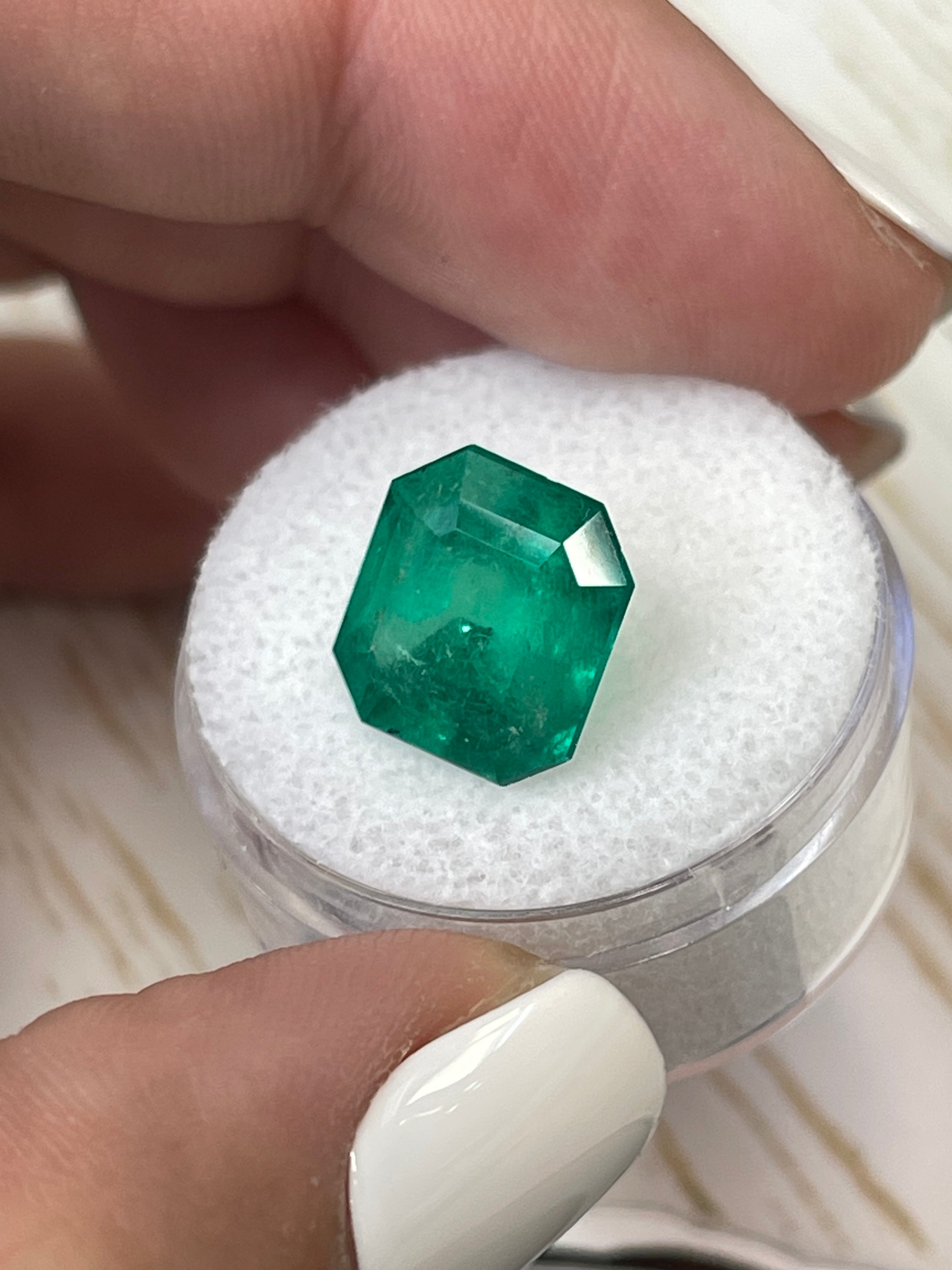 Large 5.91 Carat Colombian Emerald - Natural Deep Green Color