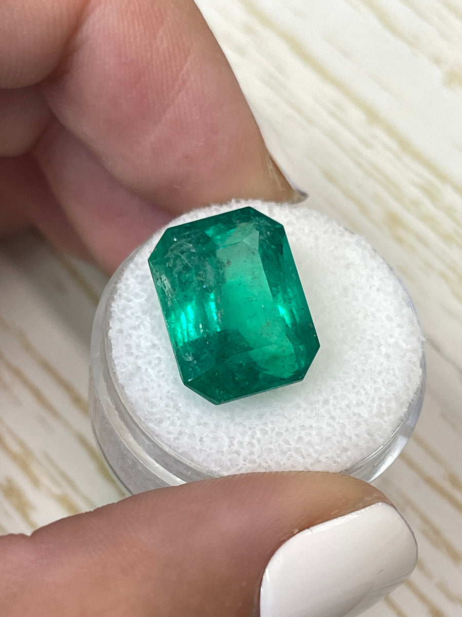 15.5x12mm Loose Colombian Emerald - Exceptional 11.47 Carat Emerald Cut