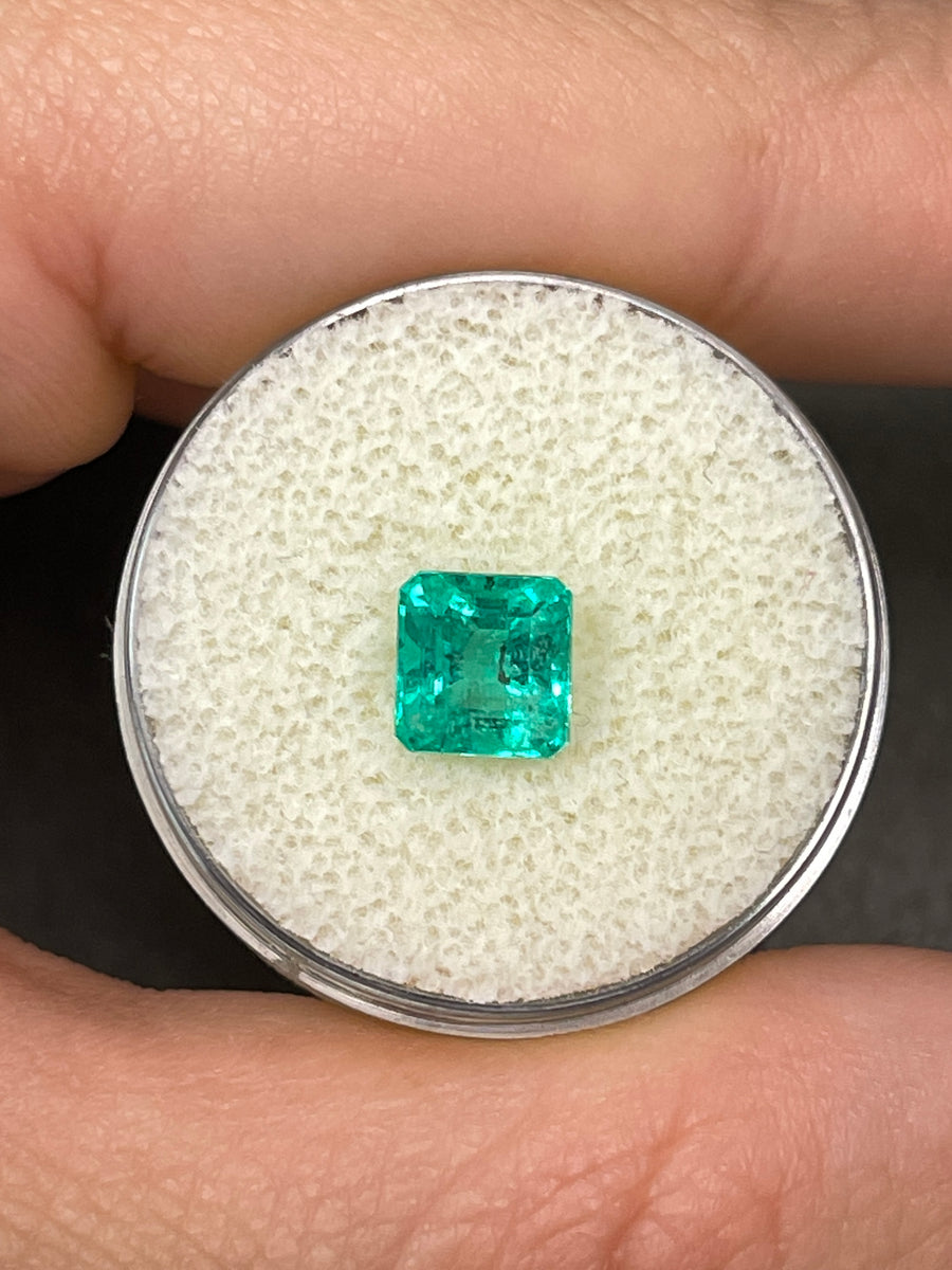 Exquisite 1.69 Carat Asscher Cut Colombian Emerald - 7x7 Dimensions