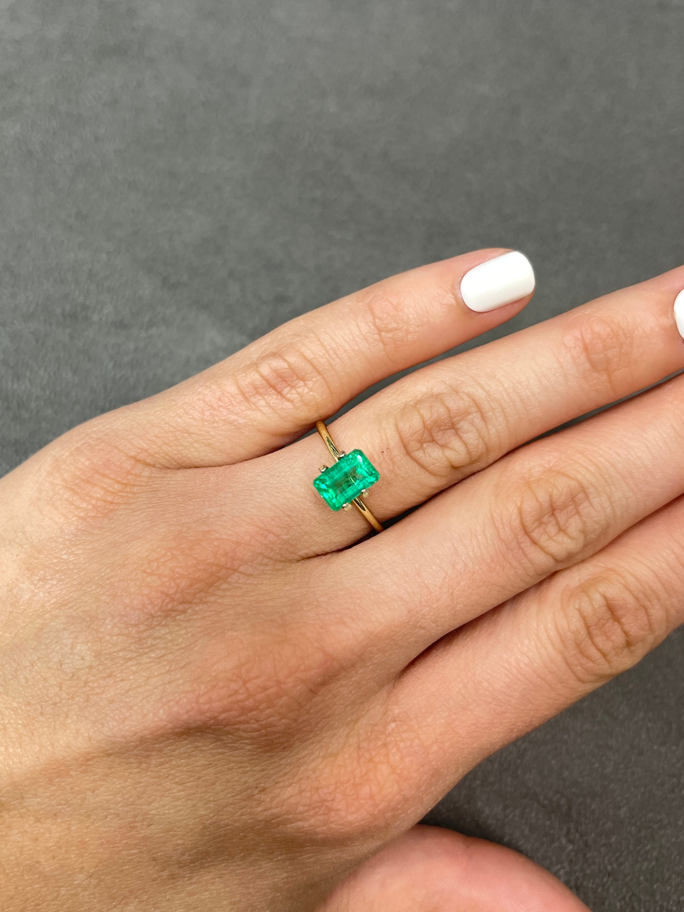 Gorgeous Natural Colombian Emerald - 1.77 Carats, Emerald Cut