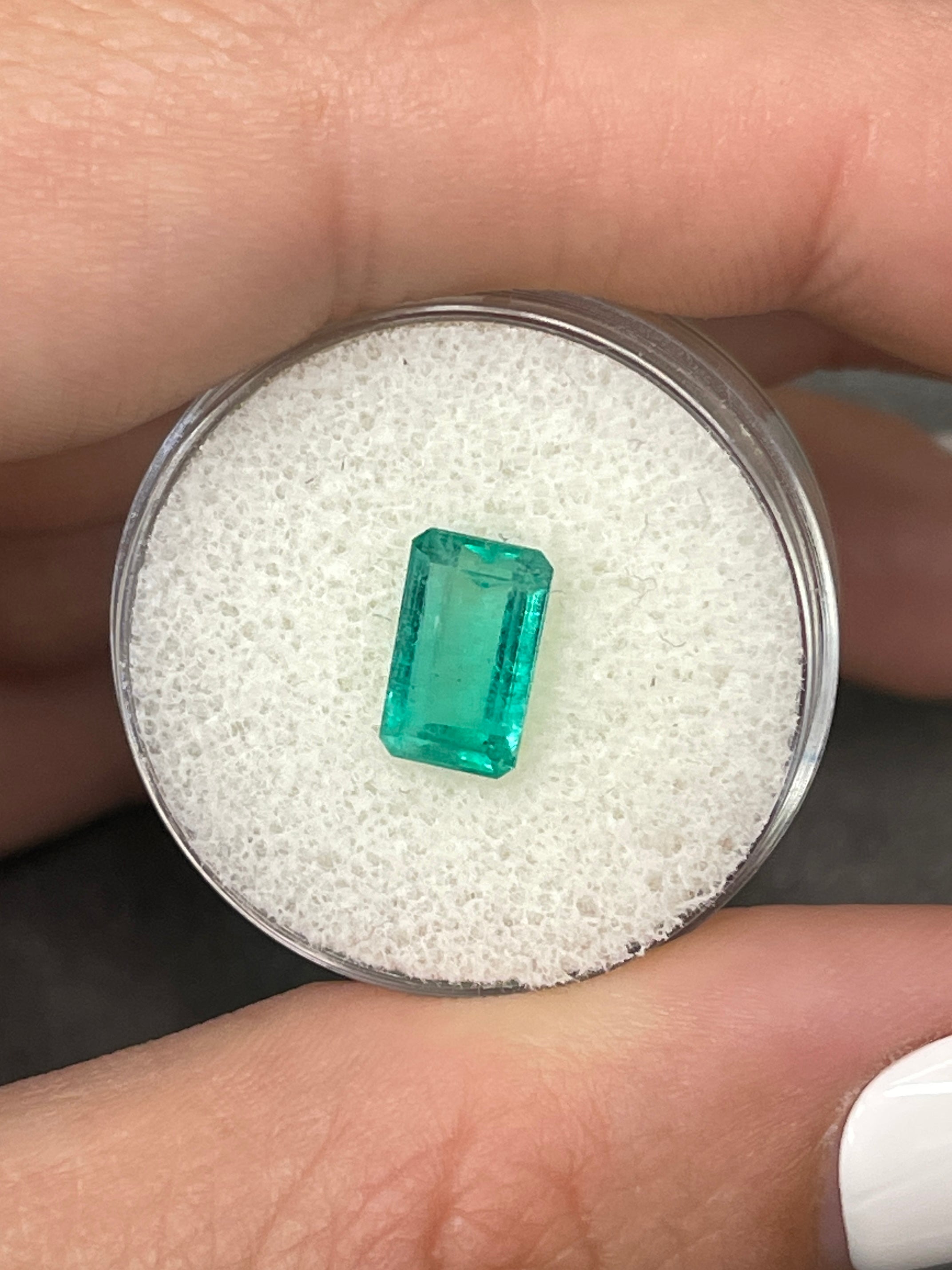 Colombian Emerald - 1.80 Carat Loose Stone, Vibrant Bluish Green Hue