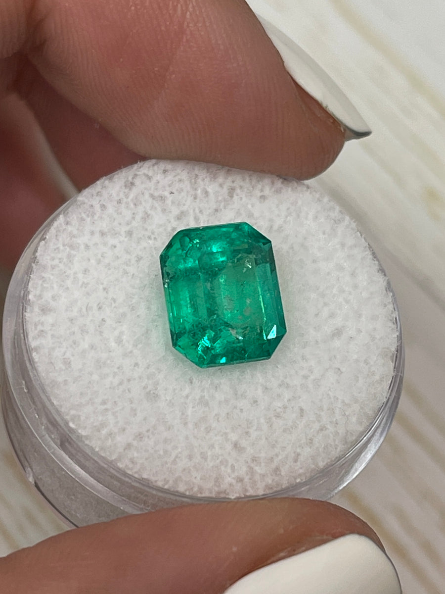 Vivid Green 4.26 Carat Colombian Emerald - Exquisite Emerald Cut Gem