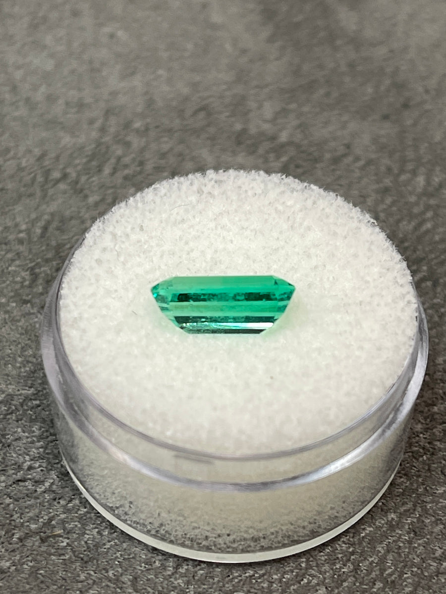 Elegant 11x6mm Luminous Emerald-Cut Jewel - 2.15 Carats