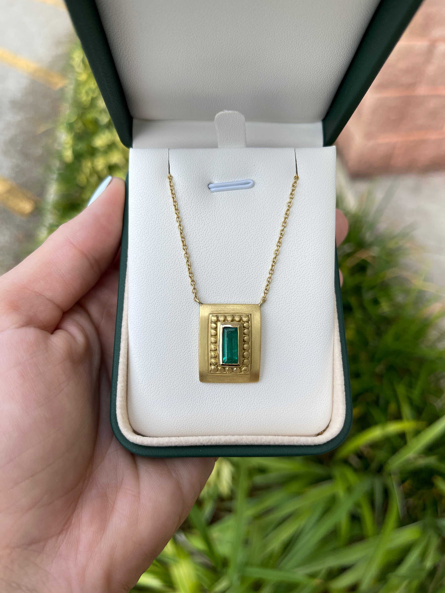 1.60 Carat Bezel Set Colombian Emerald Solitaire Necklace Gold 18K