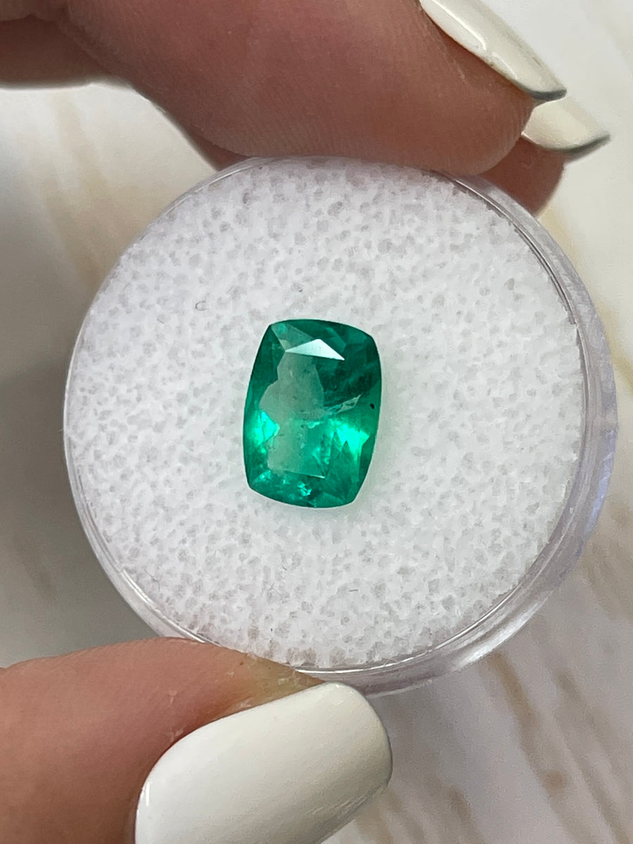 10x7 Cushion Shaped Colombian Emerald - Genuine Vivid Green Stone (1.85 Carats)
