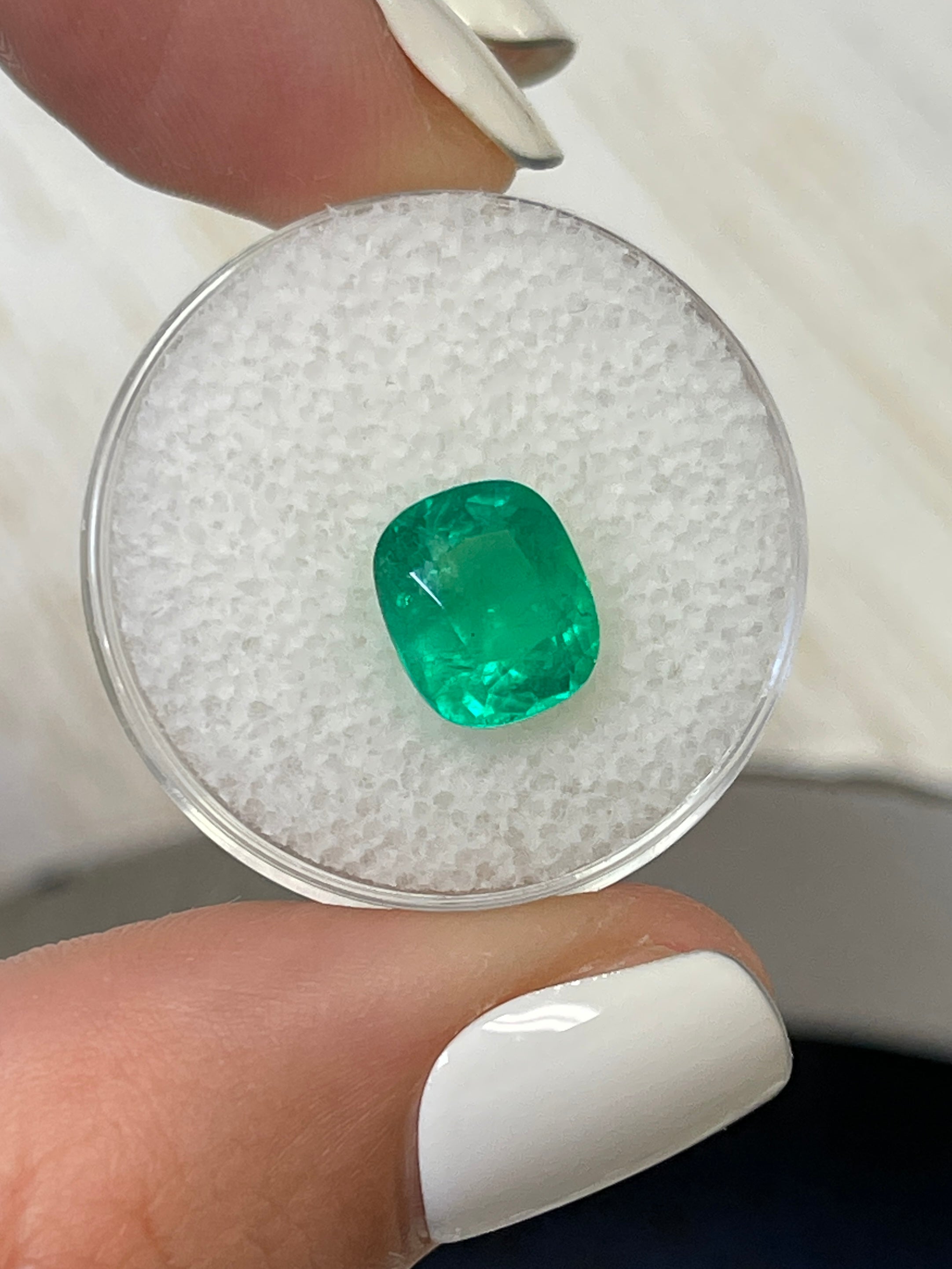 2.50 Carat Loose Colombian Emerald - Exquisite Yellow-Green Hue - Cushion Cut