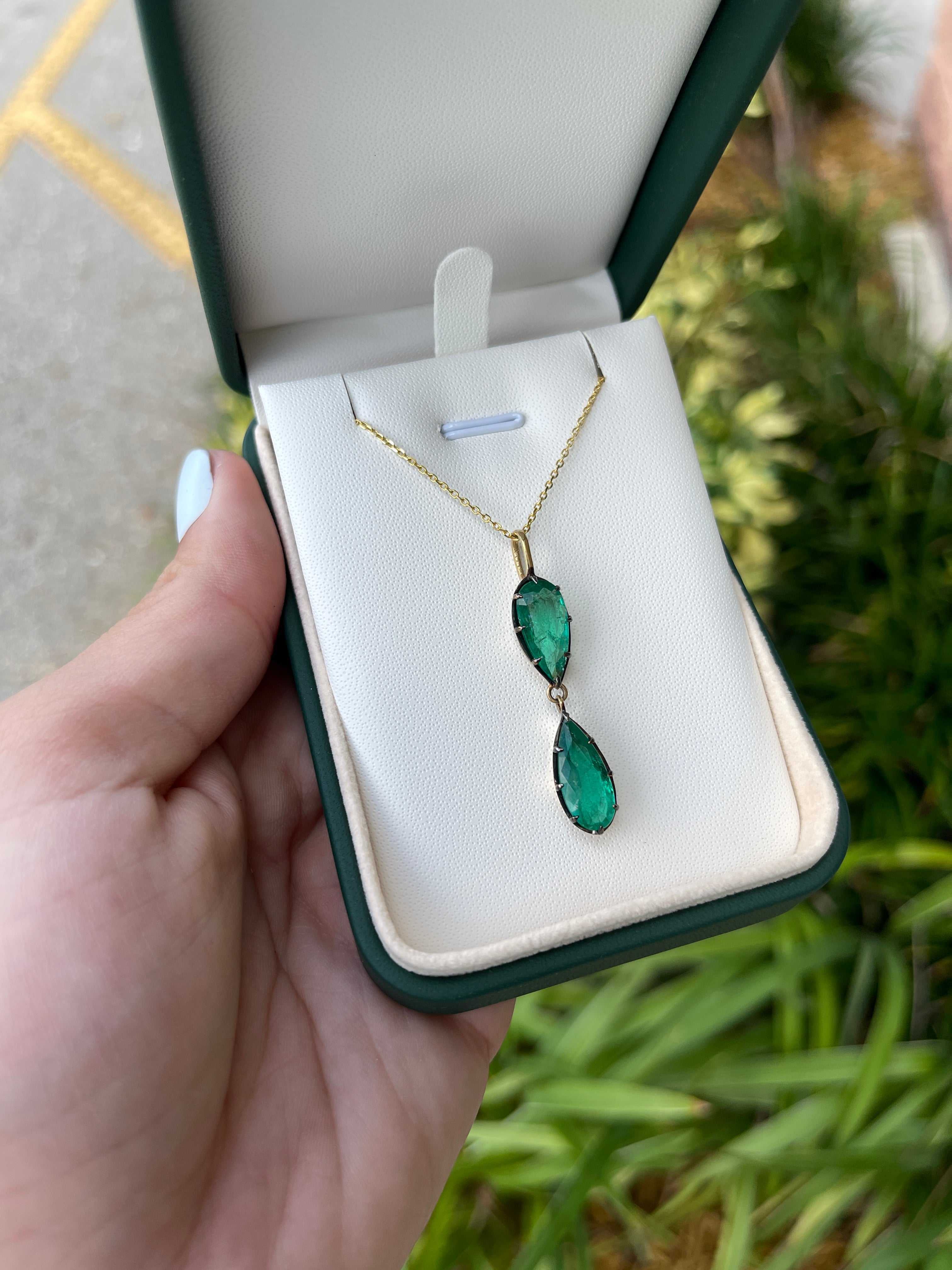 Dark Green Emerald Necklace in Georgian Style 14K Gold