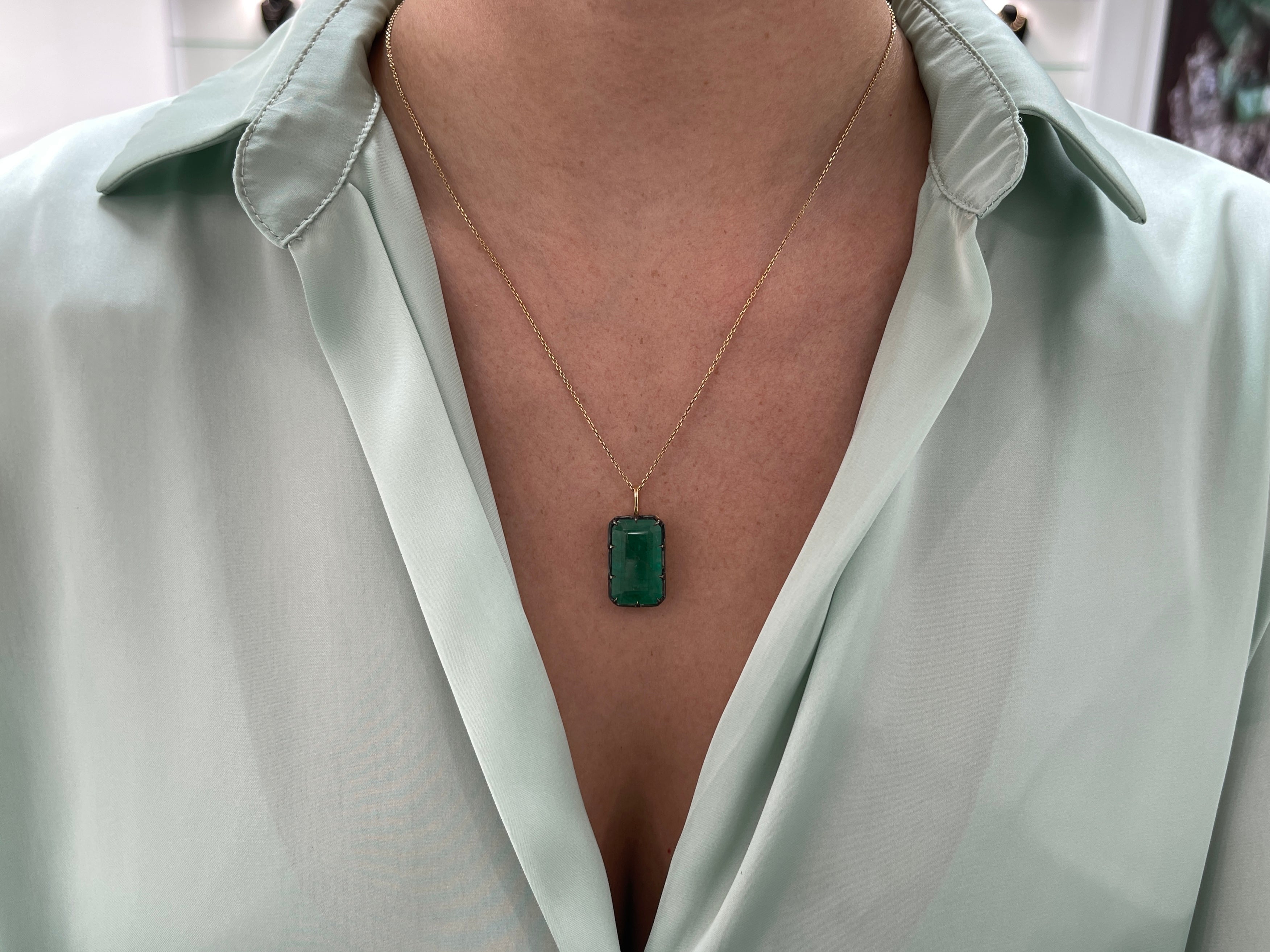 10.98ct Emerald Georgian Styled Solitaire 14K Gold Pendant - JR Colombian Emeralds