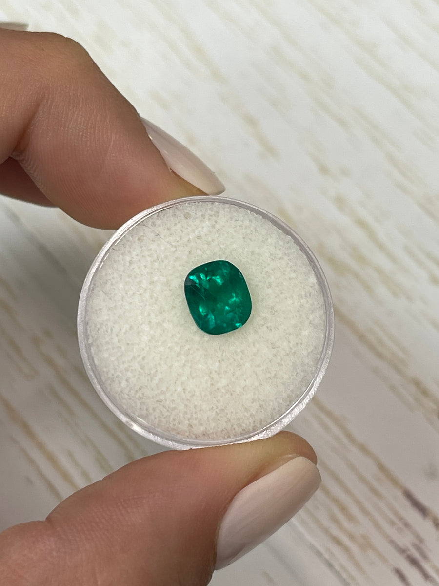 Natural Loose Colombian Emerald – Stunning 8x7 Cushion-Cut Gem, 1.94 Carat