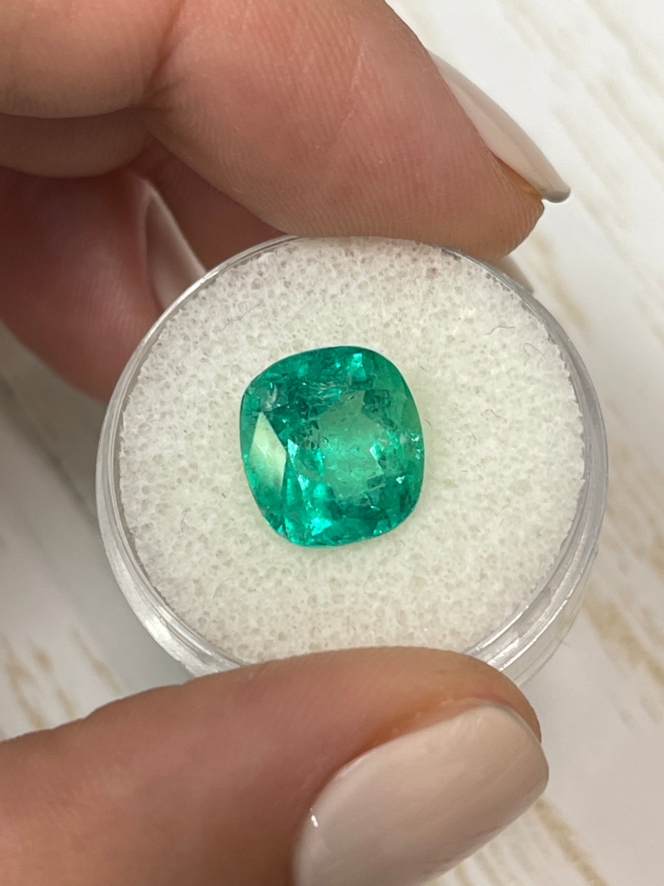 Certified Loose Colombian Emerald - 11x10.5mm Cushion Cut