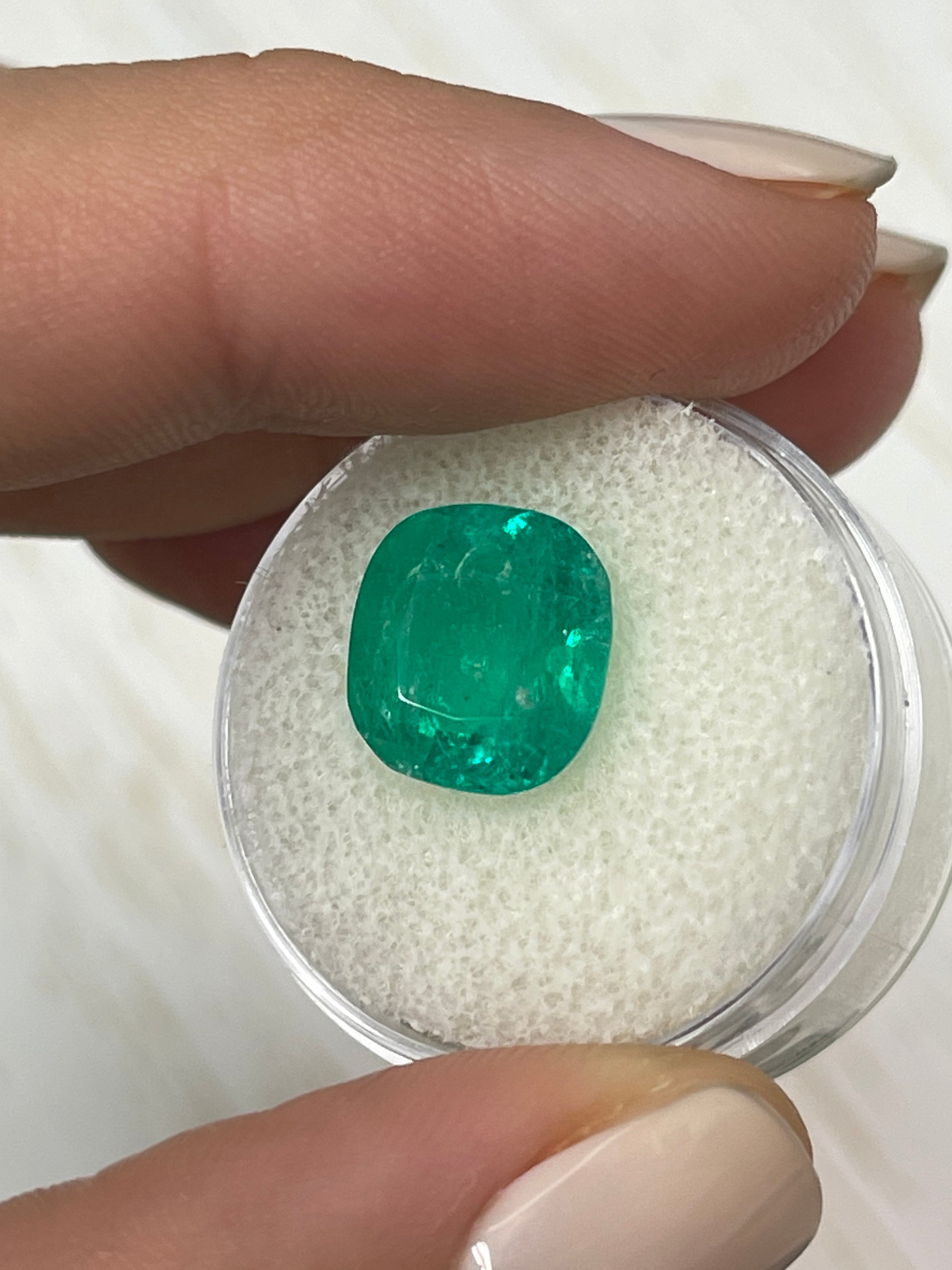 5.43 Carat Natural Colombian Emerald - Cushion Shape, Stunning Green Hue