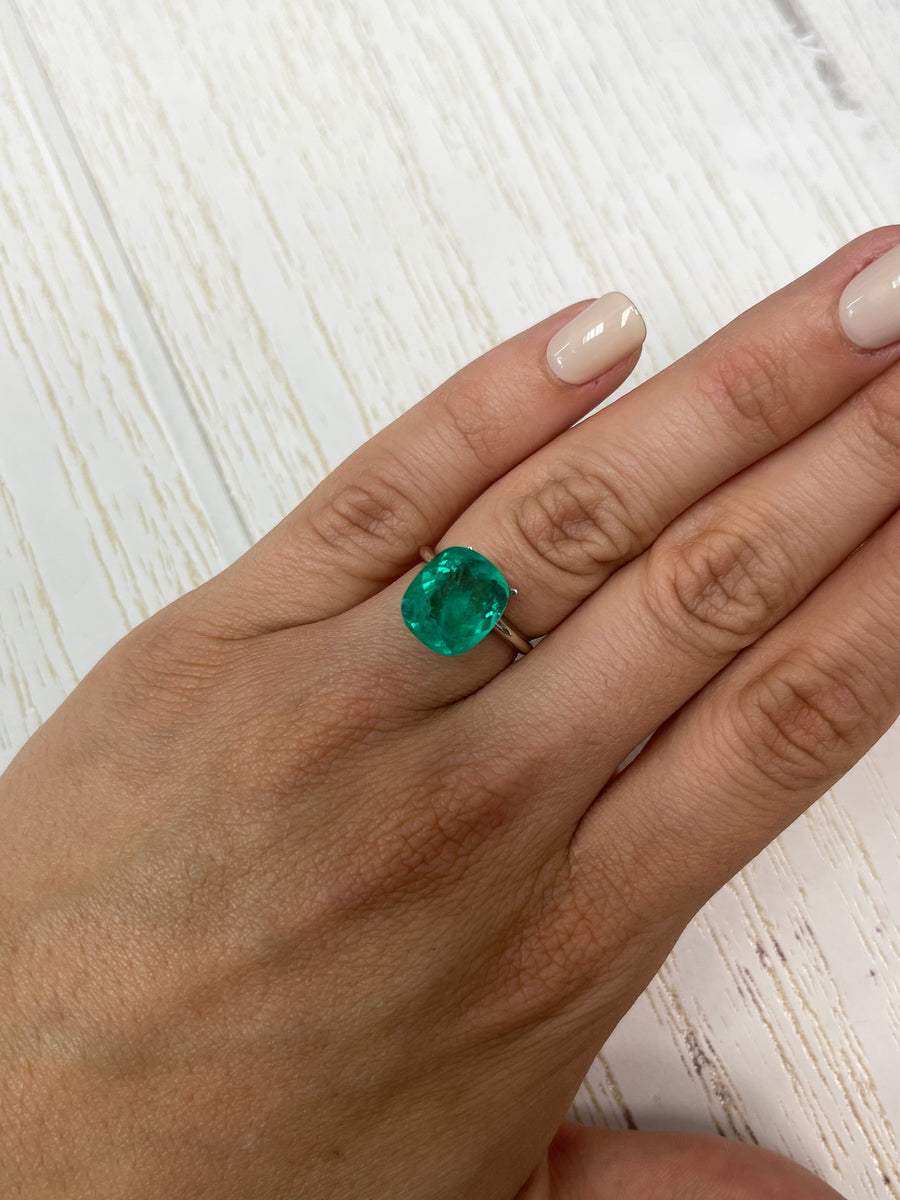 5.86 Carat Bluish Green Colombian Emerald - Minor Oil Gem