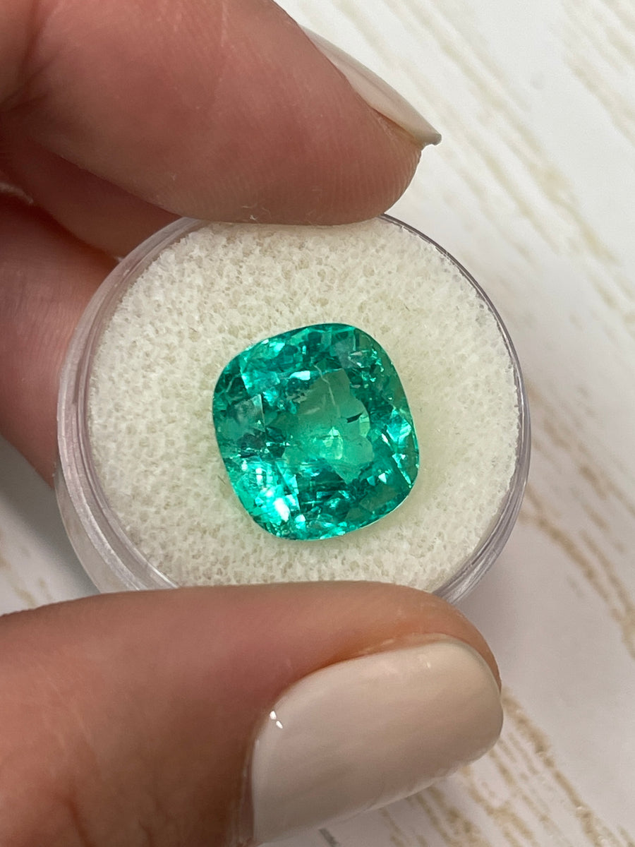 Colombian Emerald: Lustrous Bluish Green, 8.46 Carats, GIA-Certified, 13x12 mm Cushion Cut