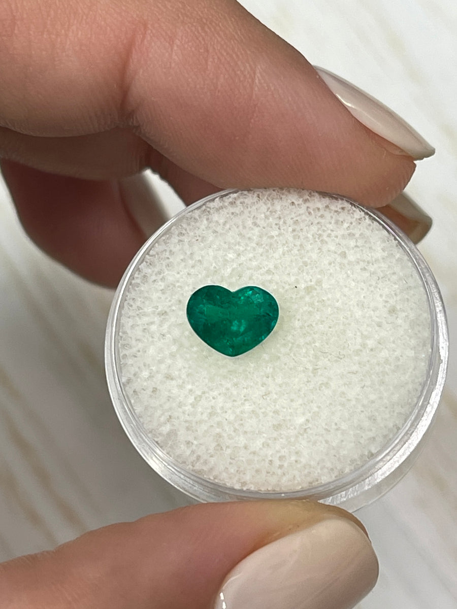 Stunning 1.16 Carat Heart-Cut Colombian Emerald Ring in Intense Muzo Green
