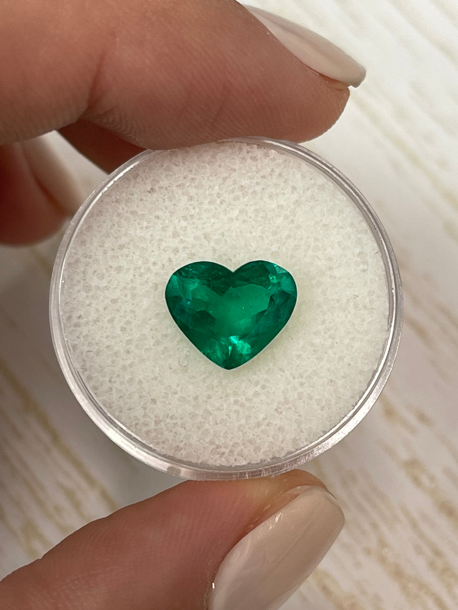 Certified 2.33 Carat Heart Cut Colombian Emerald in Stunning Muzo Green