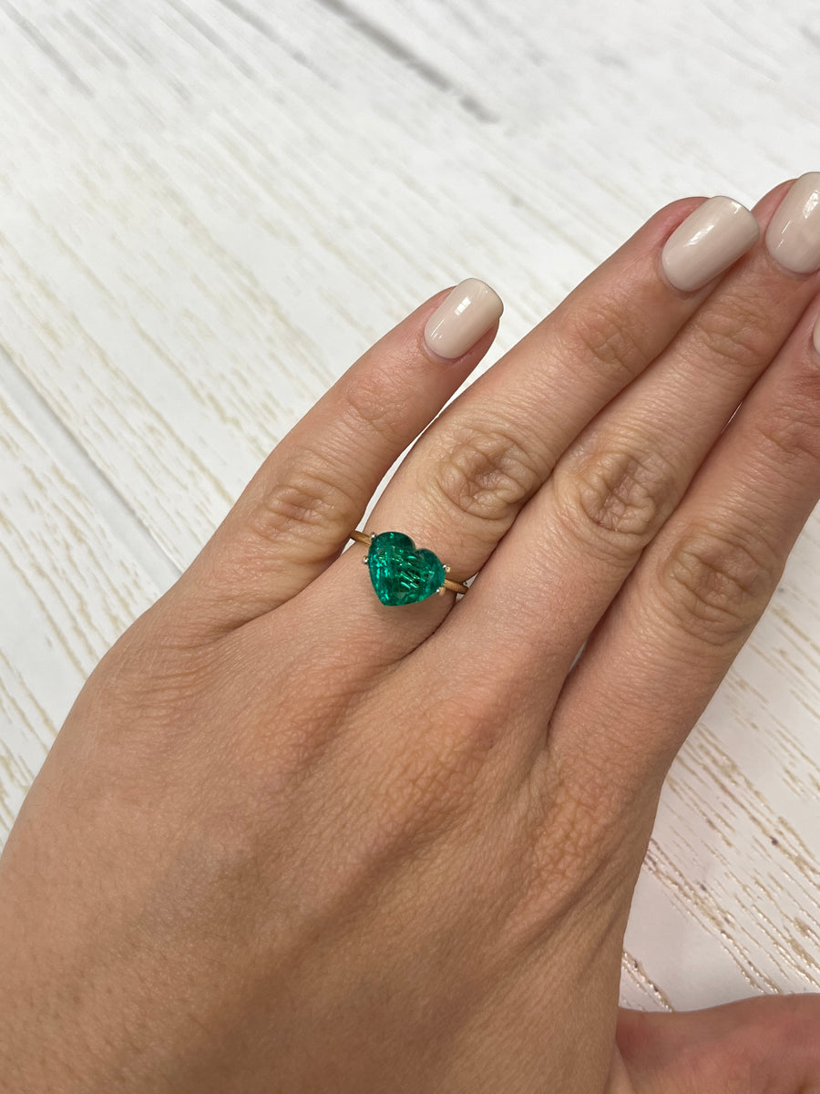 2.49 Carat Heart-Shaped Colombian Emerald with Vibrant Bluish Green Tones