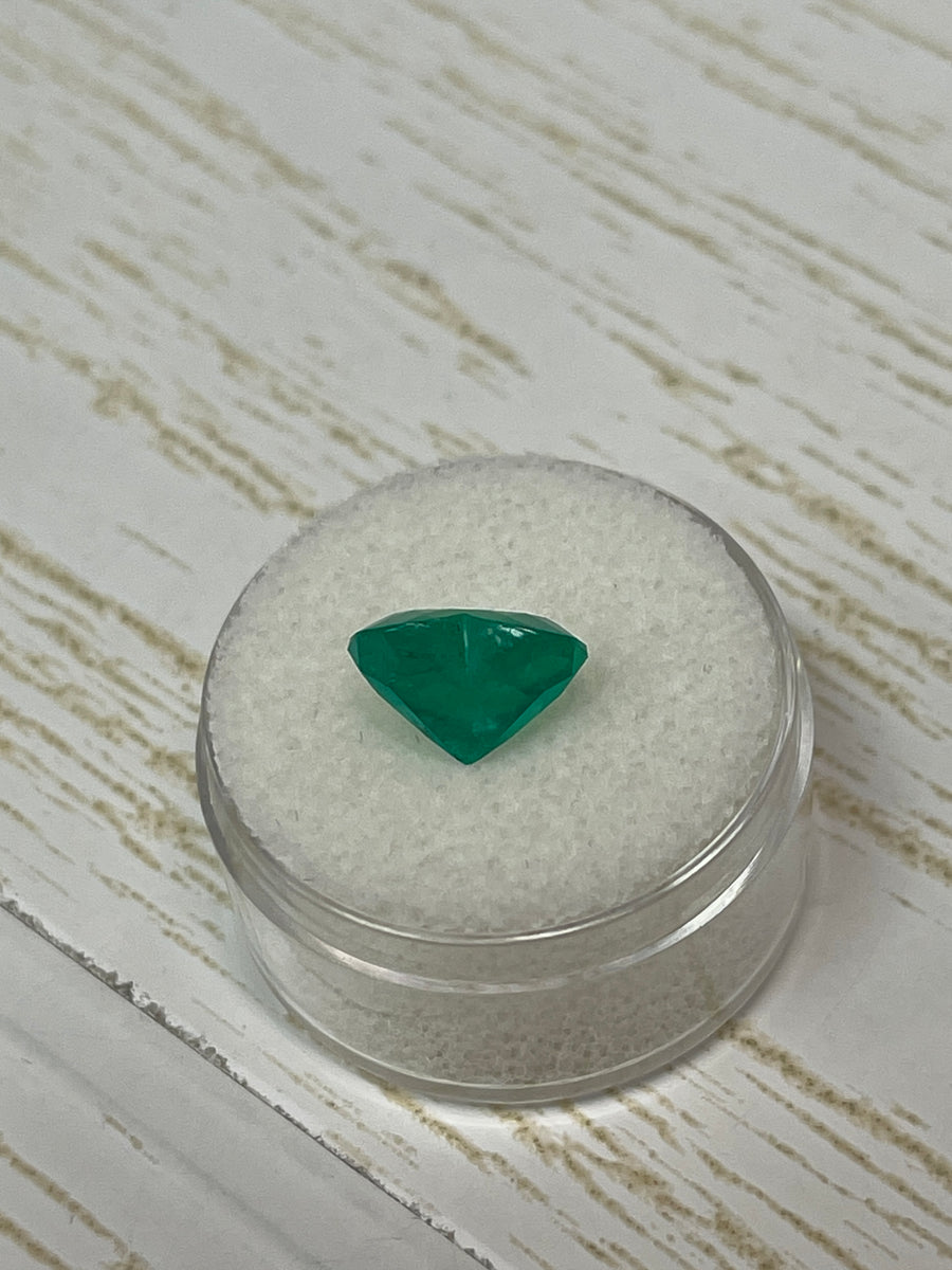Vivid Green 3.35 Carat Colombian Emerald - Heart Shape - Certified Stone