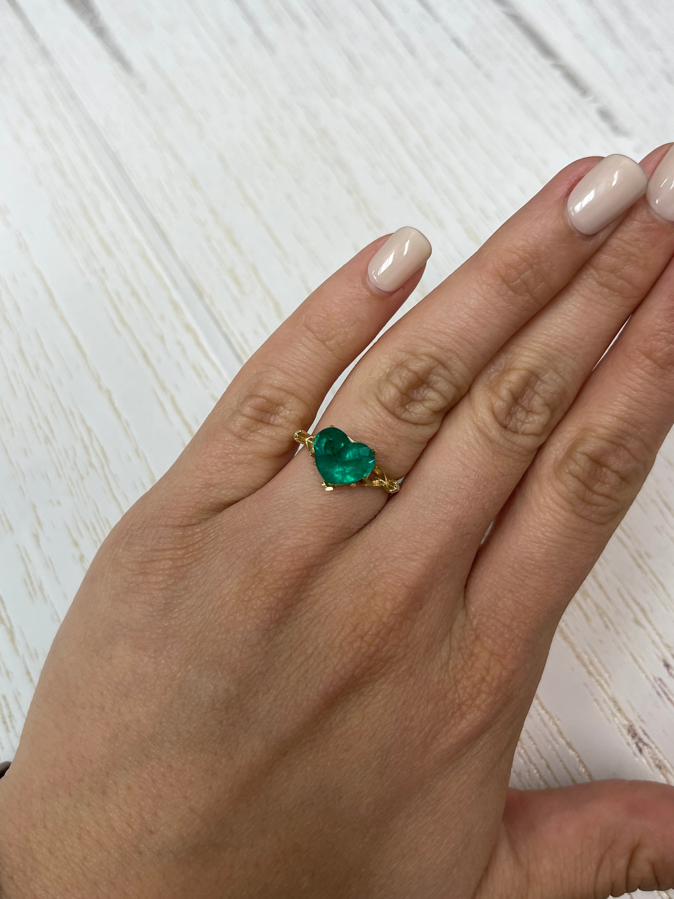 Certified 11x9mm Colombian Emerald - Vivid Muzo Green - 3.35 Carat